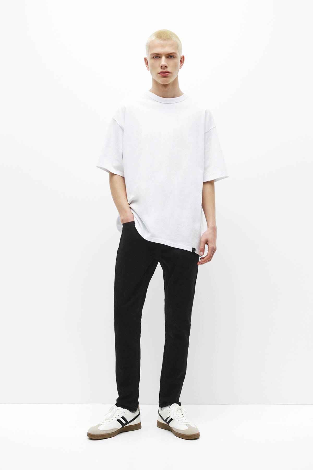 شلوار جین باریک