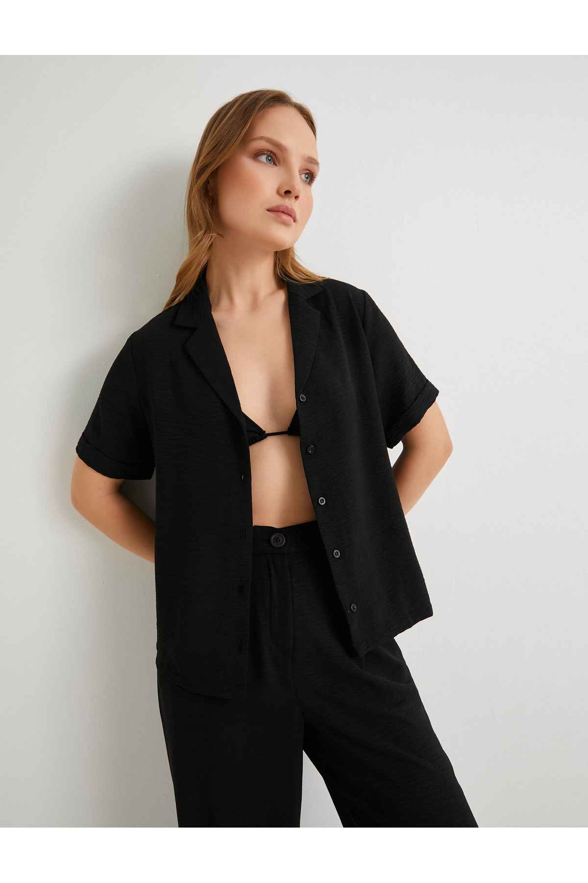 پیراهن آستین کوتاه دکمه دار برش استاندارد بافت