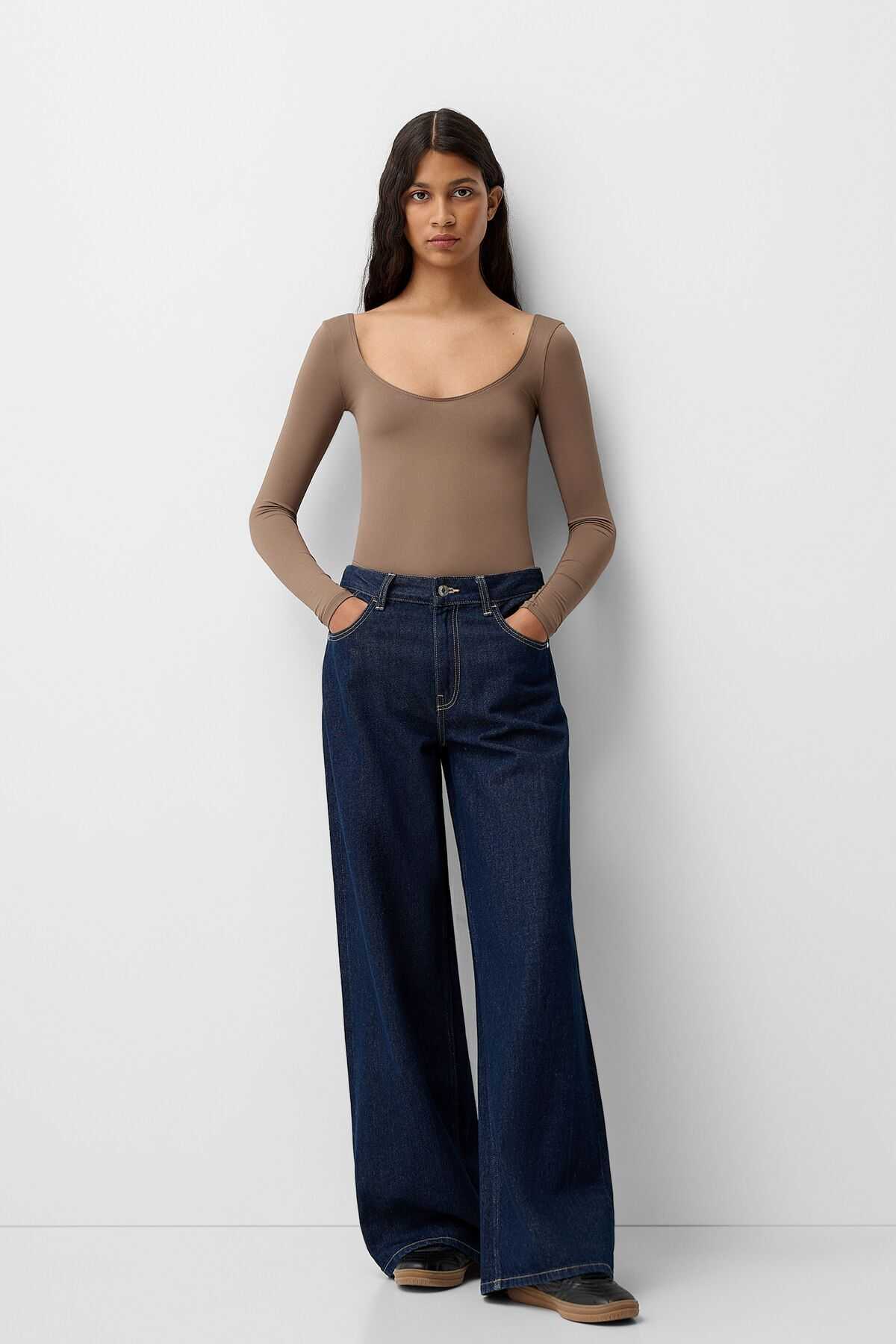 کت و شلوار یقه گشاد آستین بلند