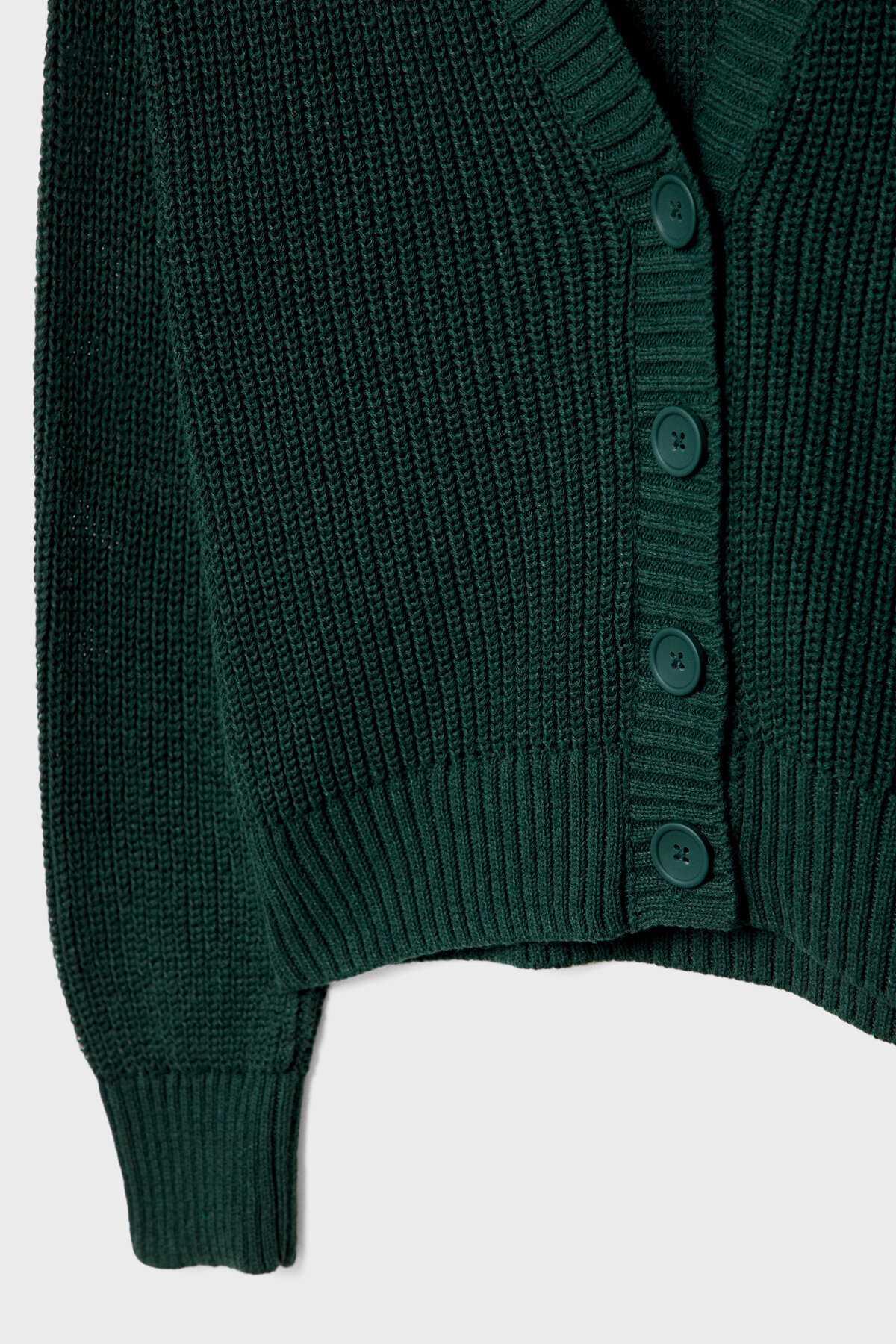 ژاکت بافتنی دکمه دار