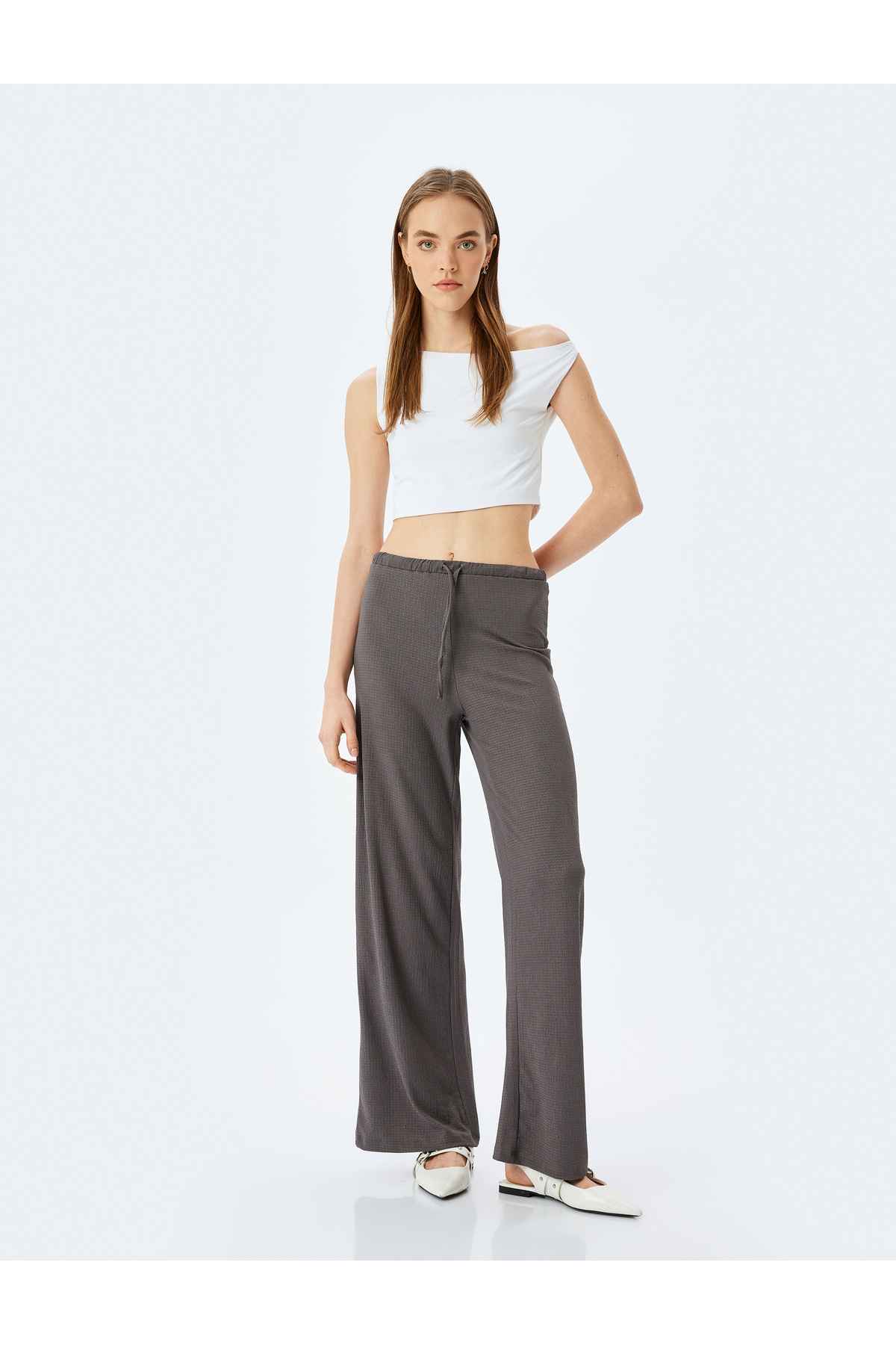 شلواری راحت با ساق گشاد با کمر بسته شده با کمر توری