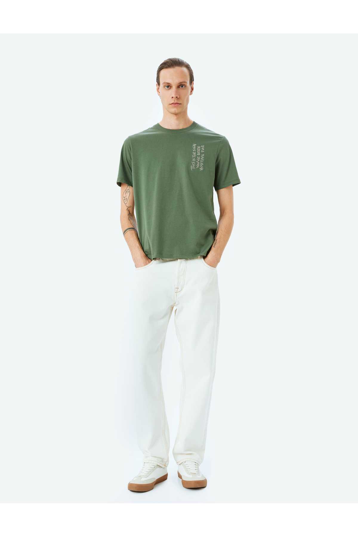 تیشرت چاپی شعار نخی آستین کوتاه یقه خدمه