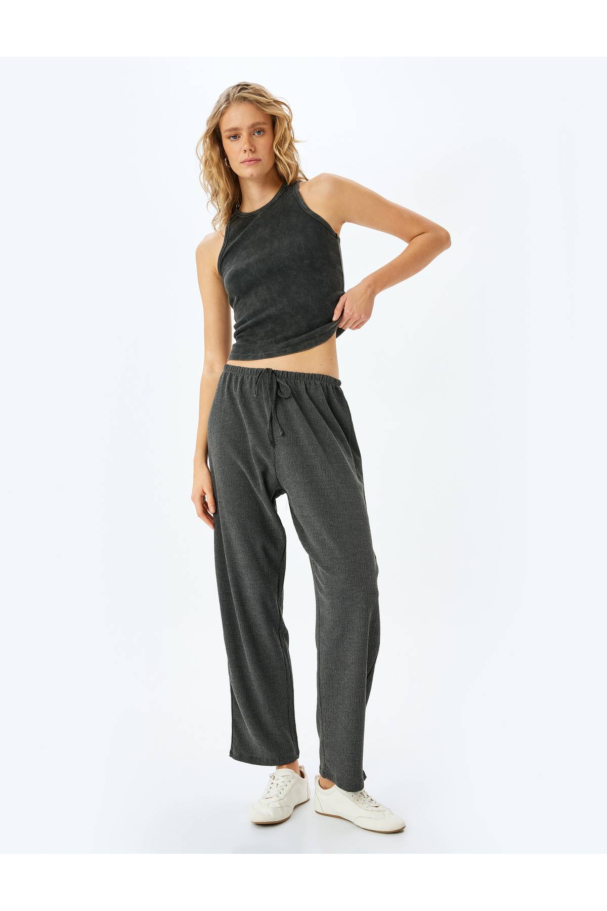 TIST TIES TIST CUT CUT TRACKSUIT CUT CUT