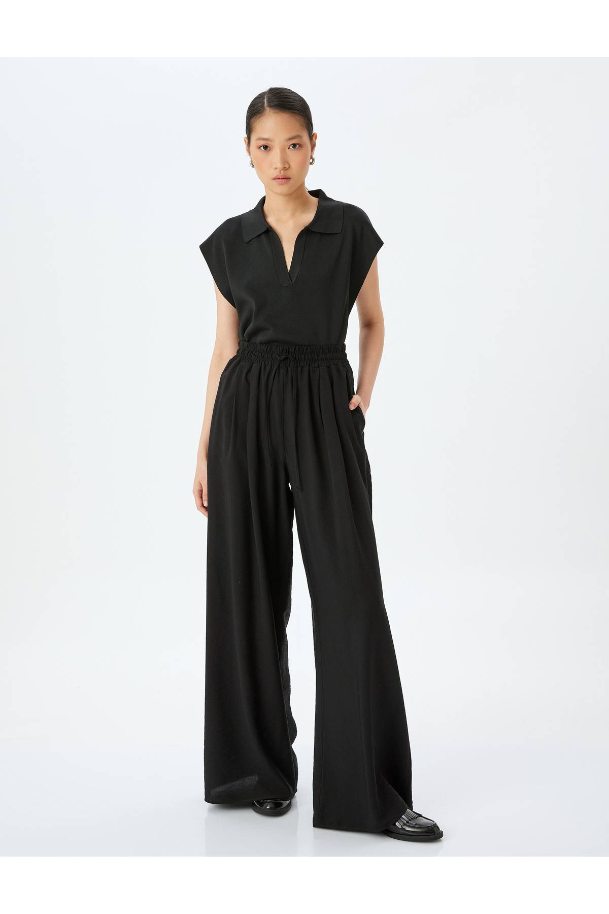 شلوار کمری با جیب گشاد الاستیک متناسب با کمر