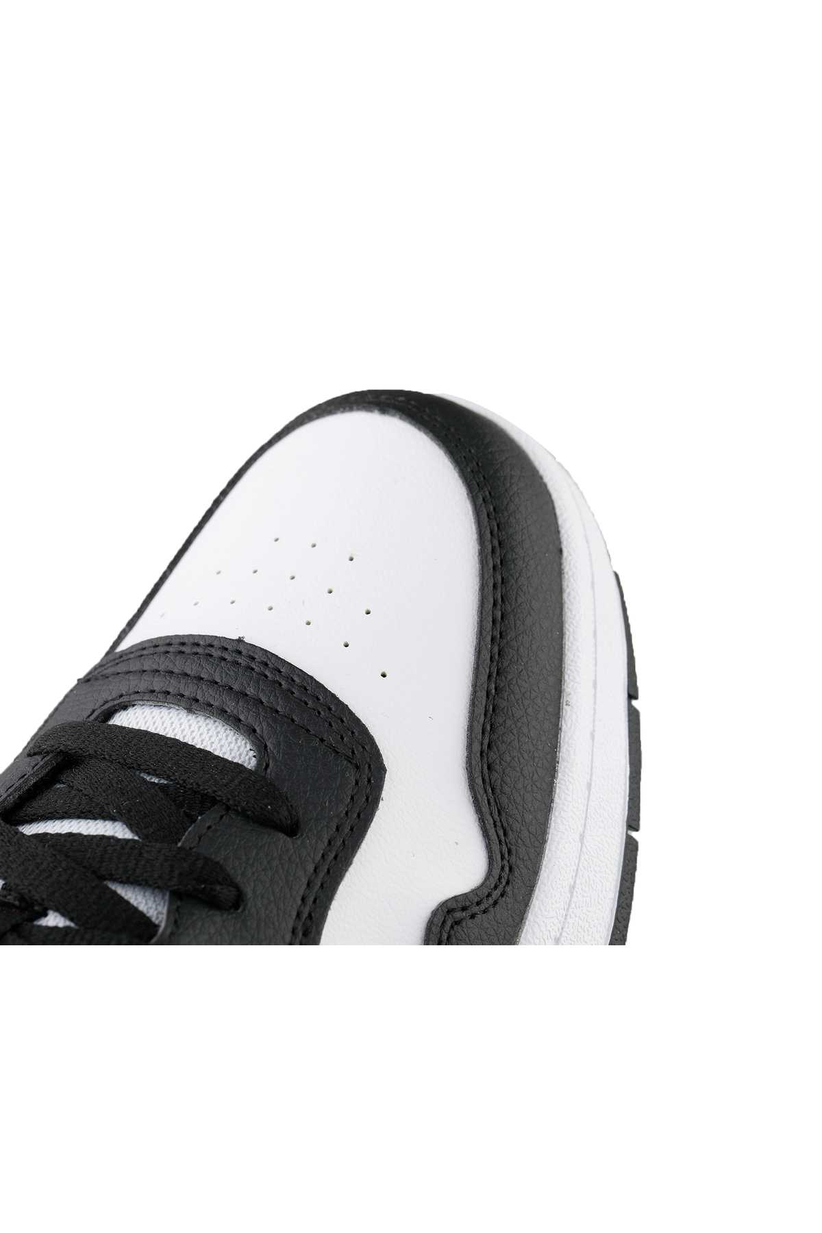 کفش کتانی سفید زنانه Club C 85