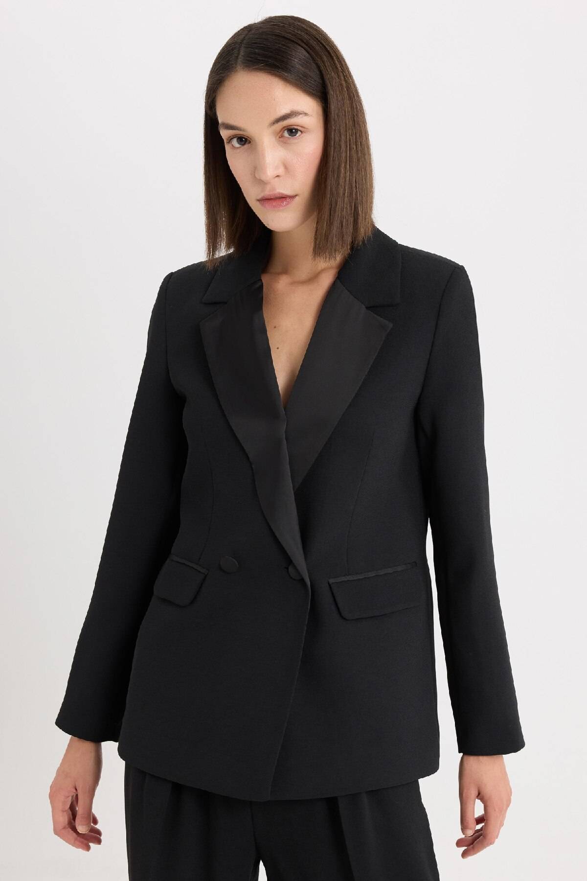 ژاکت ژاکت مناسب و متناسب با ژاکت Blazer