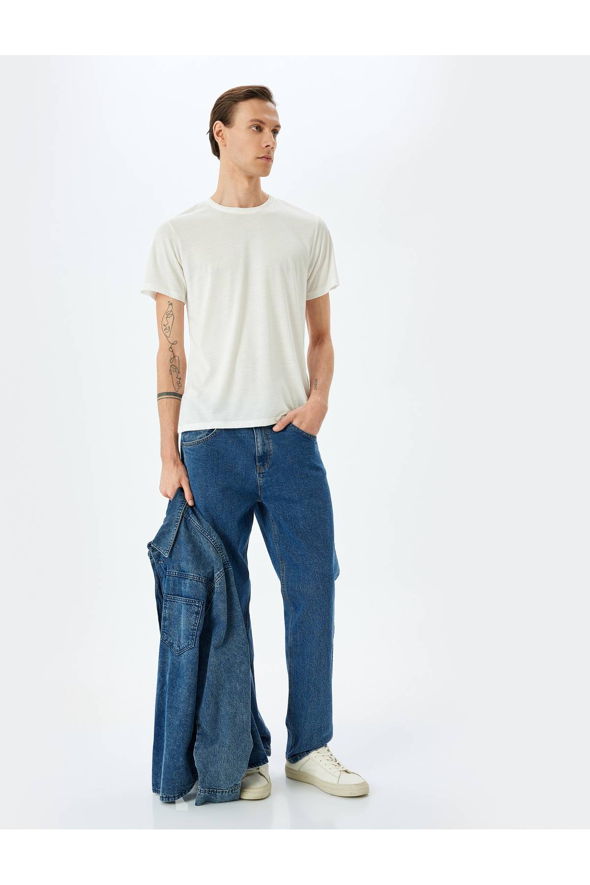 یقه دوچرخه آستین کوتاه ویسکوز مخلوط پایه باریک تناسب T -shirt