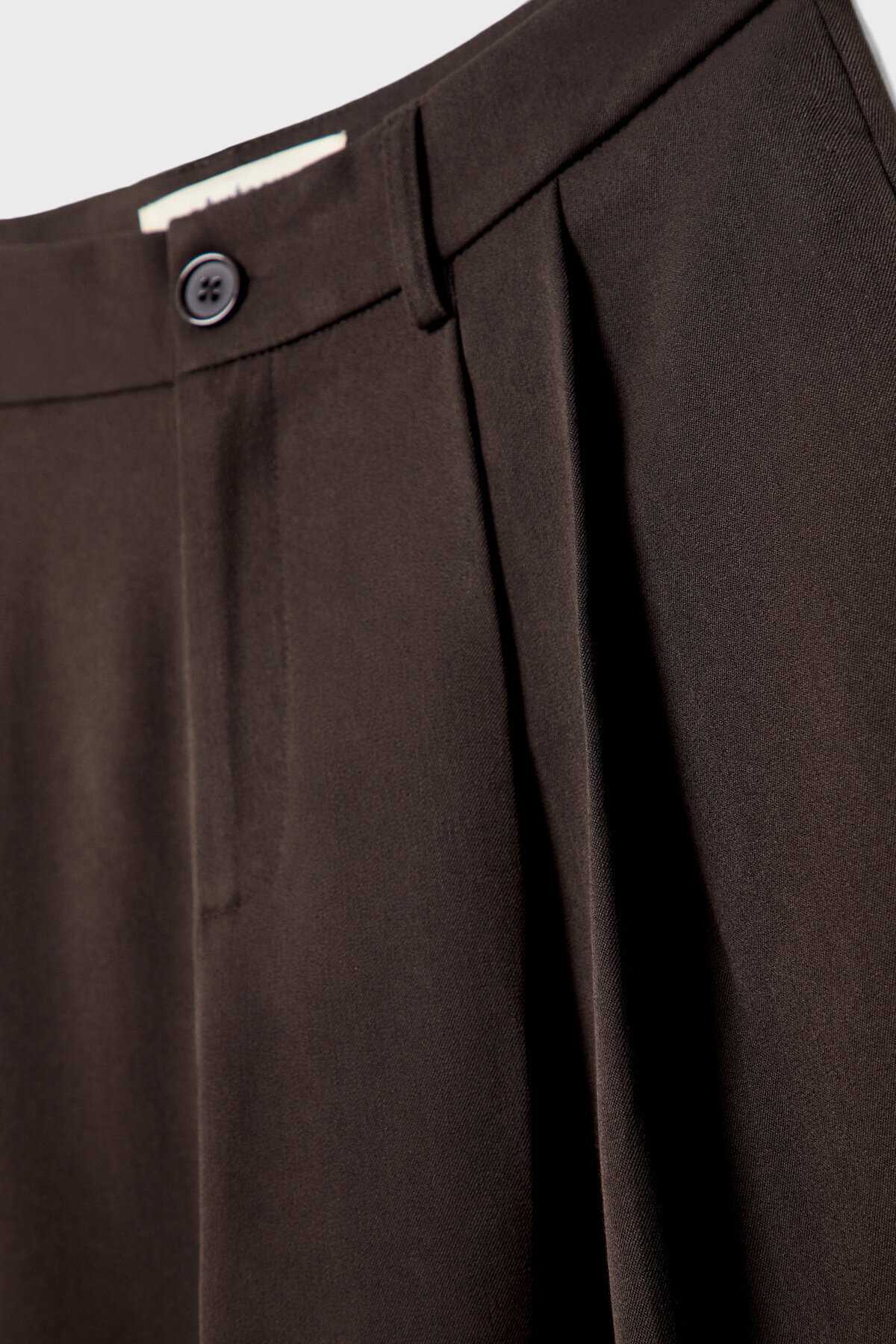 شلوار پارچه ای پاشی گسترده پودر