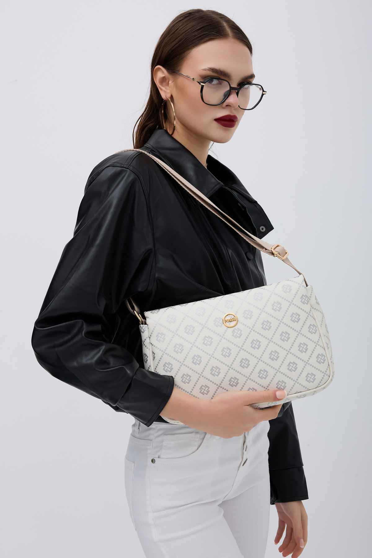 تراموا پودر زن صلیب و شانه 05FO25Y5033