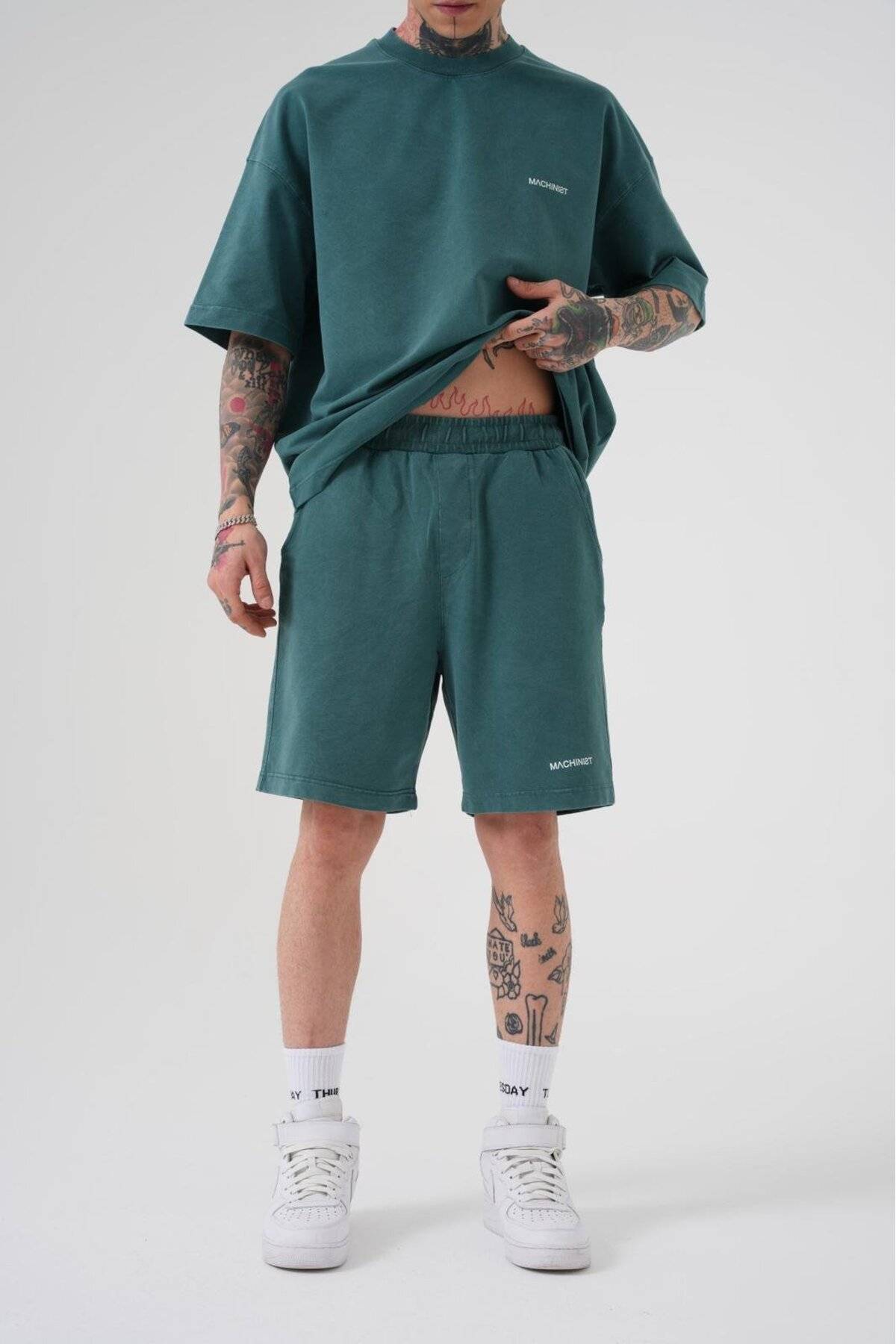 شلوارک ساده و لوکس خاکستری شسته شده