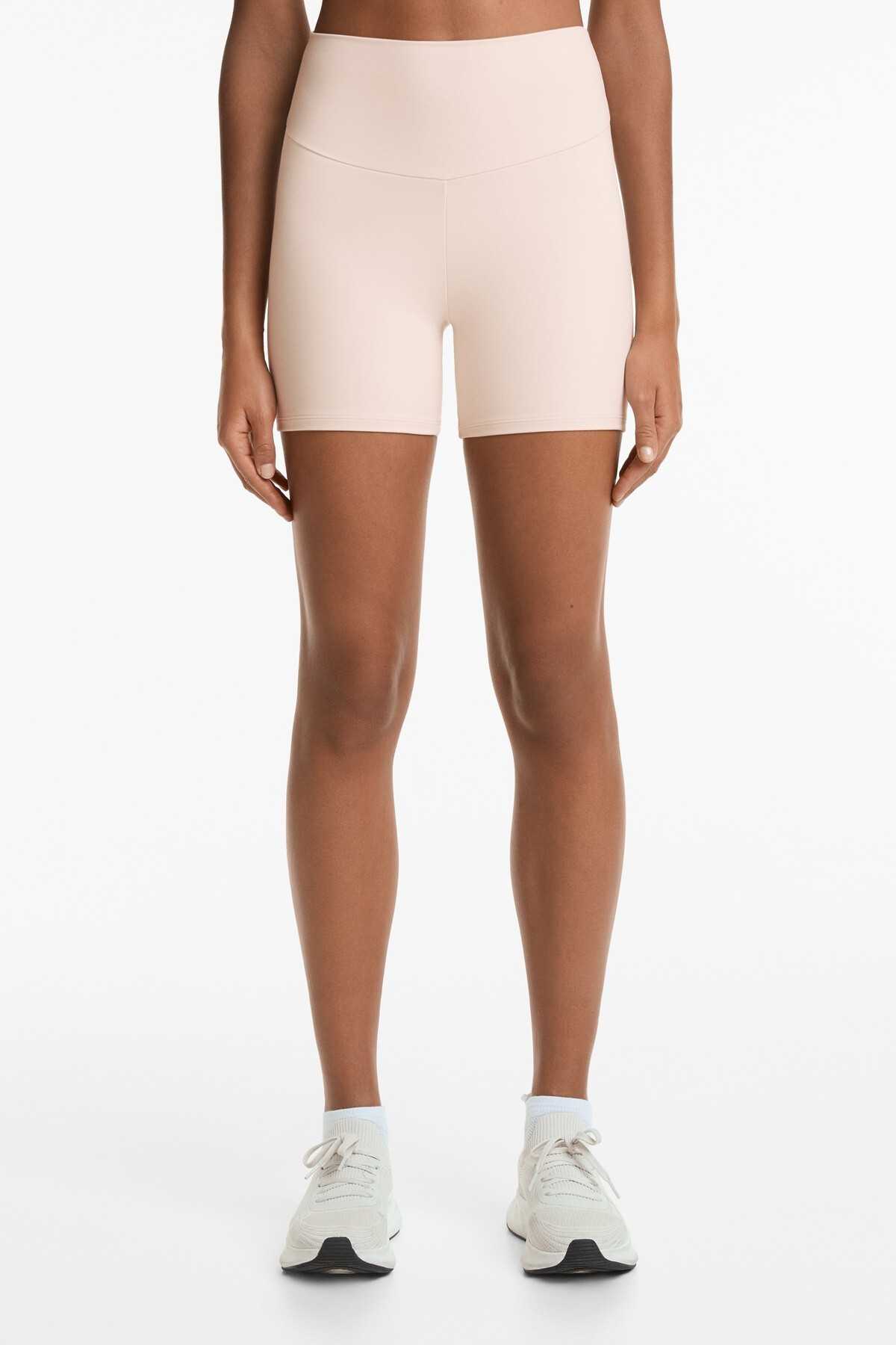 شلوار هات بلند 10 سانتی متری Comfortlux