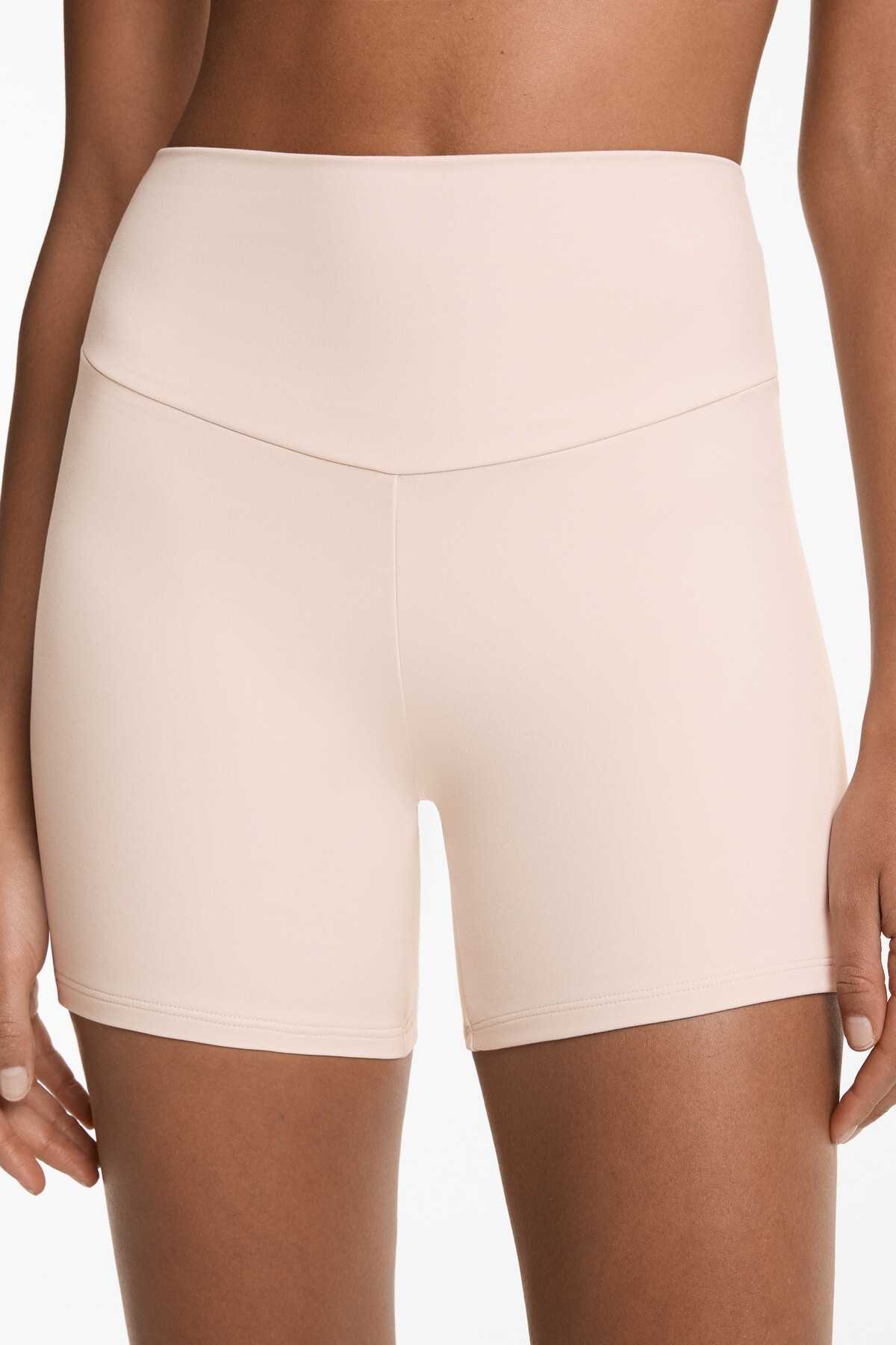 شلوار هات بلند 10 سانتی متری Comfortlux