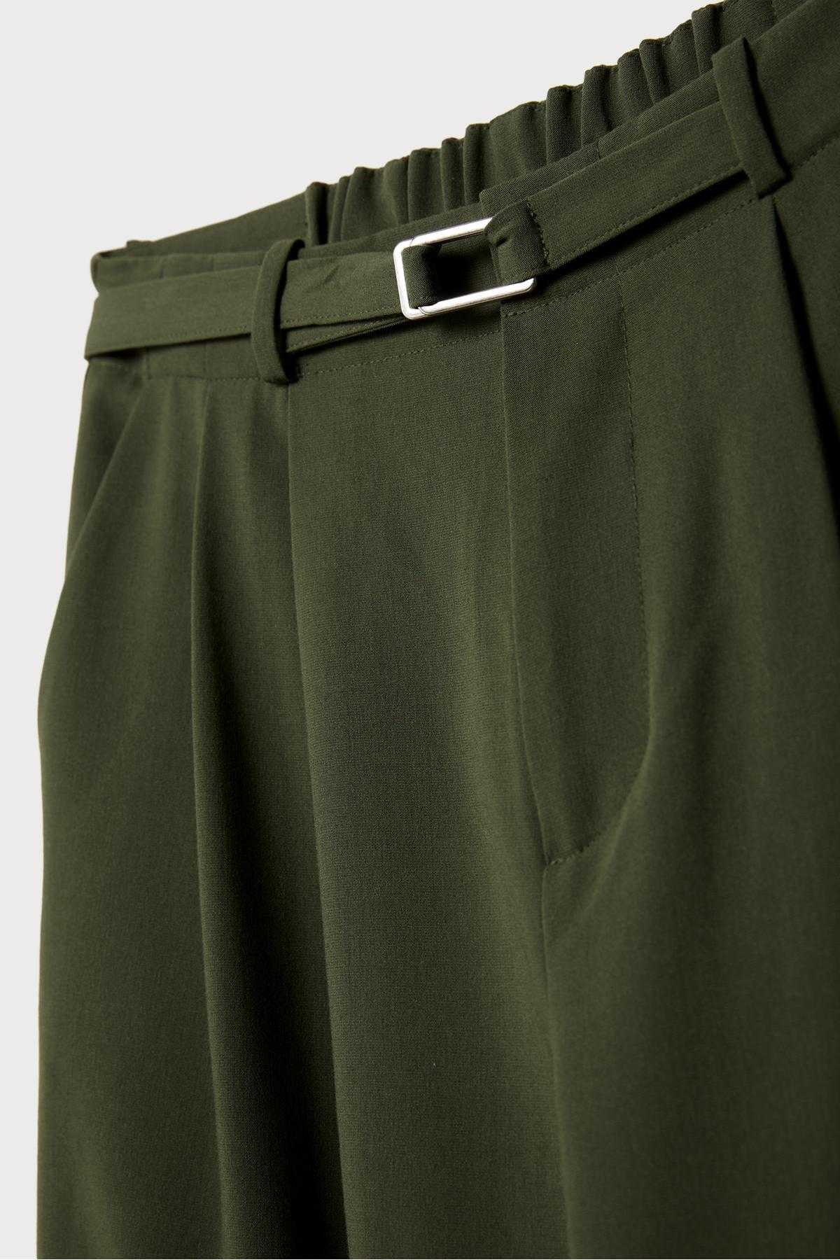 شلوار گشاد با جزئیات سگک هوشمند