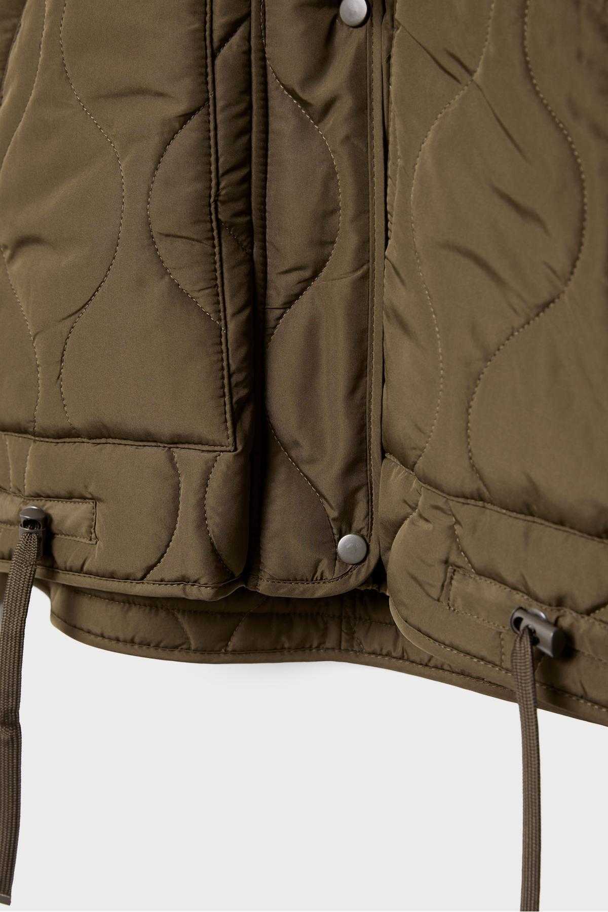 ژاکت پفی کلاهدار