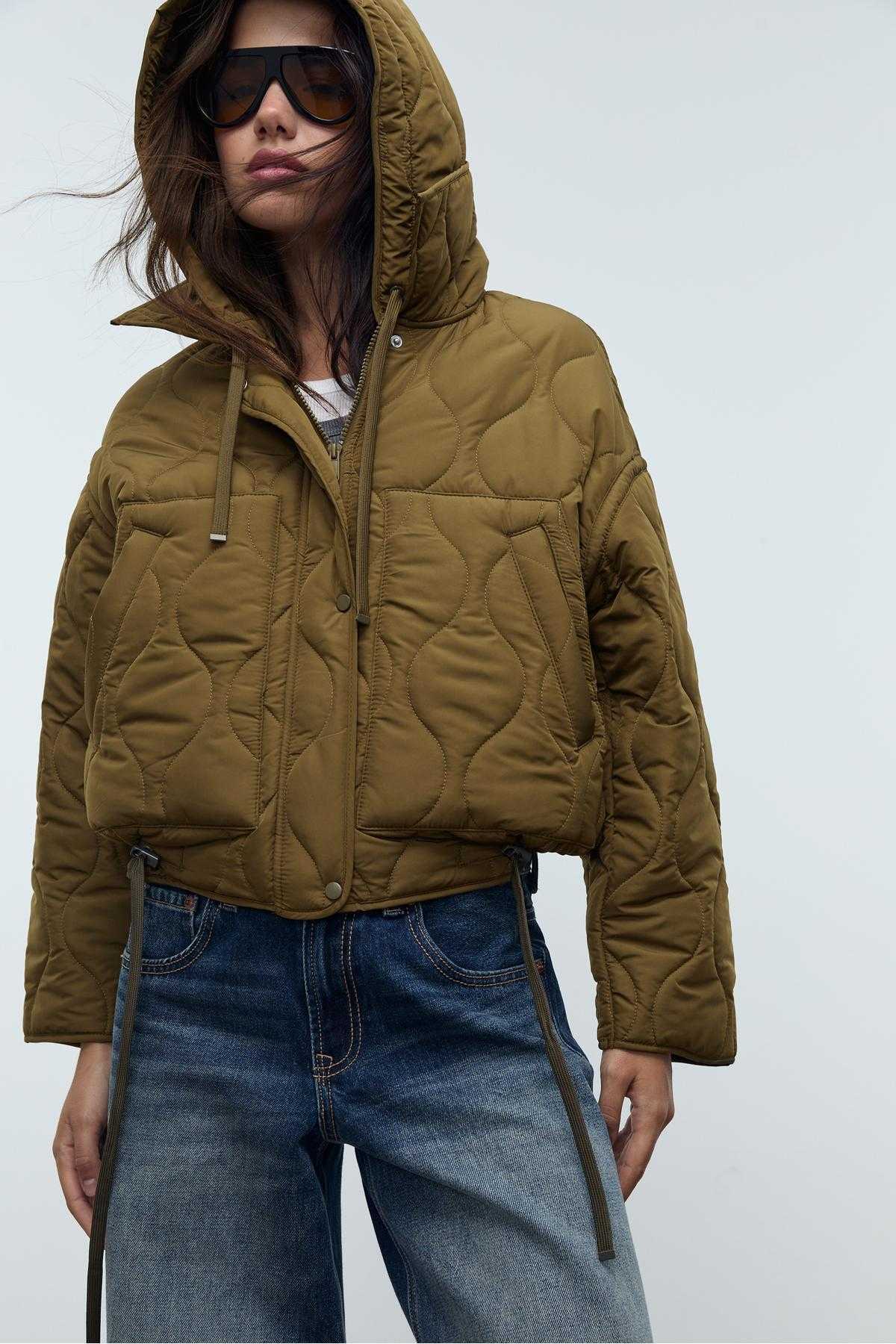 ژاکت پفی کلاهدار