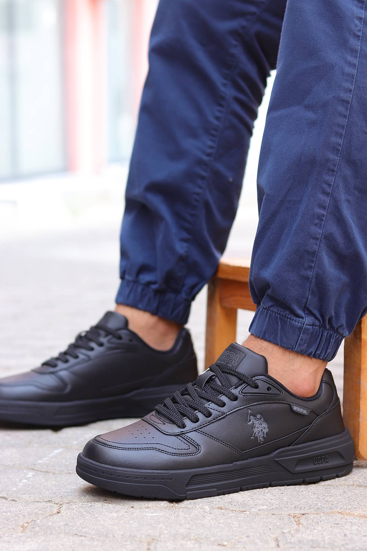 پایه. پولو اسن. کفش ورزشی مردانه خاکستری FELIX 4FX