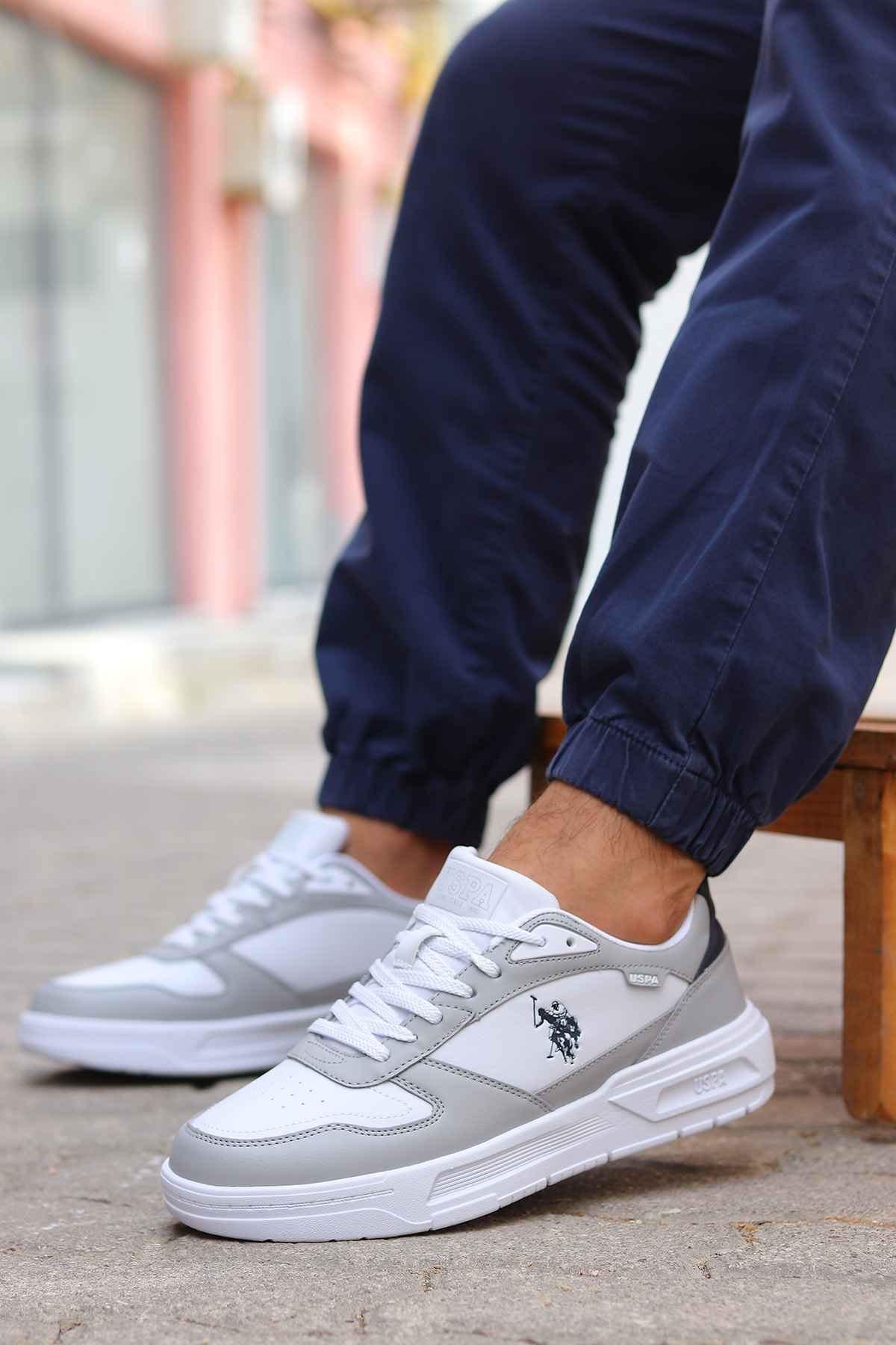 پایه. پولو اسن. کفش ورزشی مردانه خاکستری FELIX 4FX