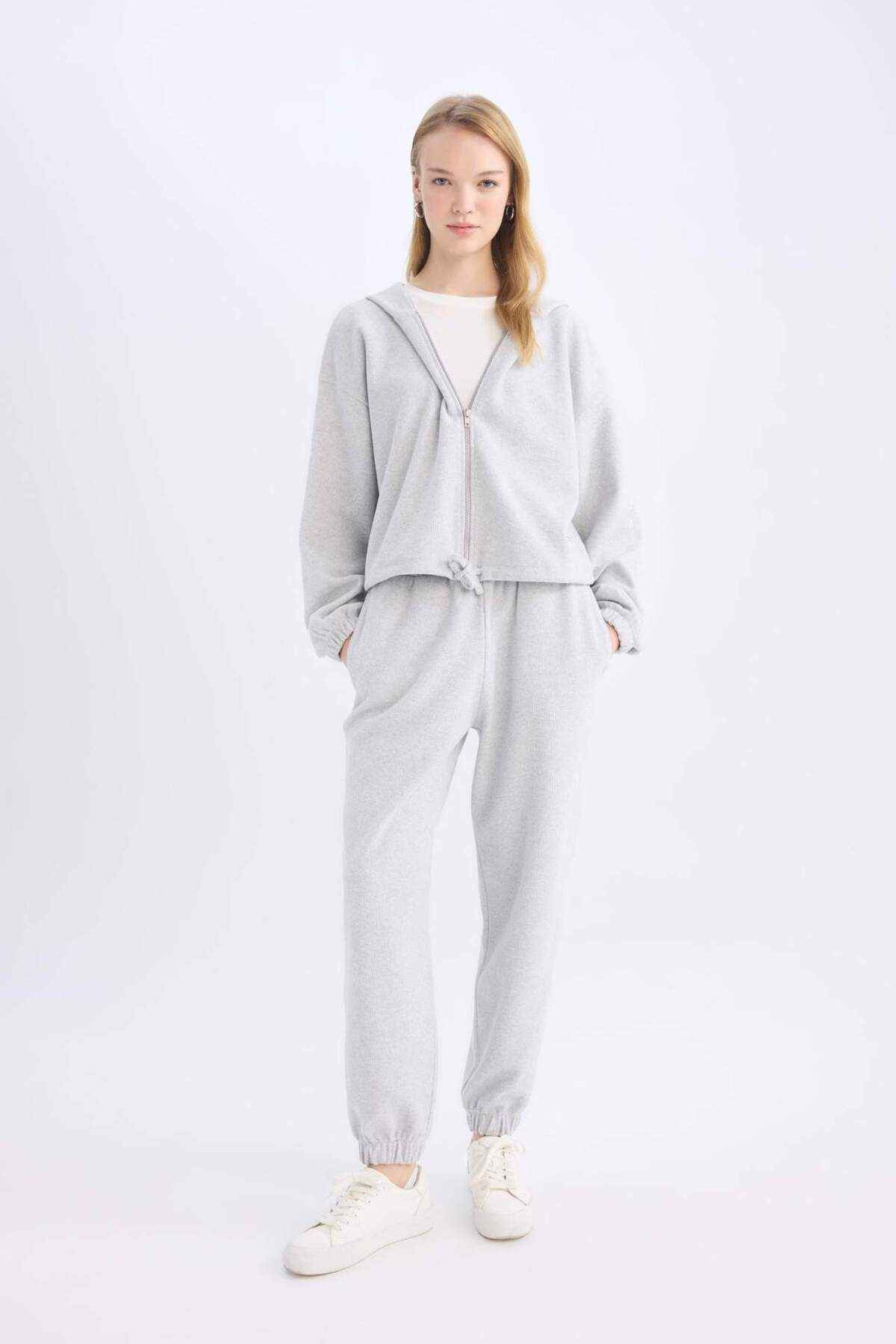 شلوار گرمکن ساده ساده با کمربندهای الاستیک