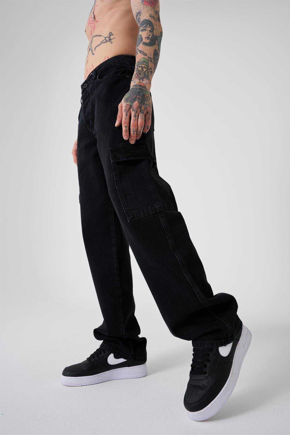 شلوار جین گشاد با جیبی باری آبی دریایی