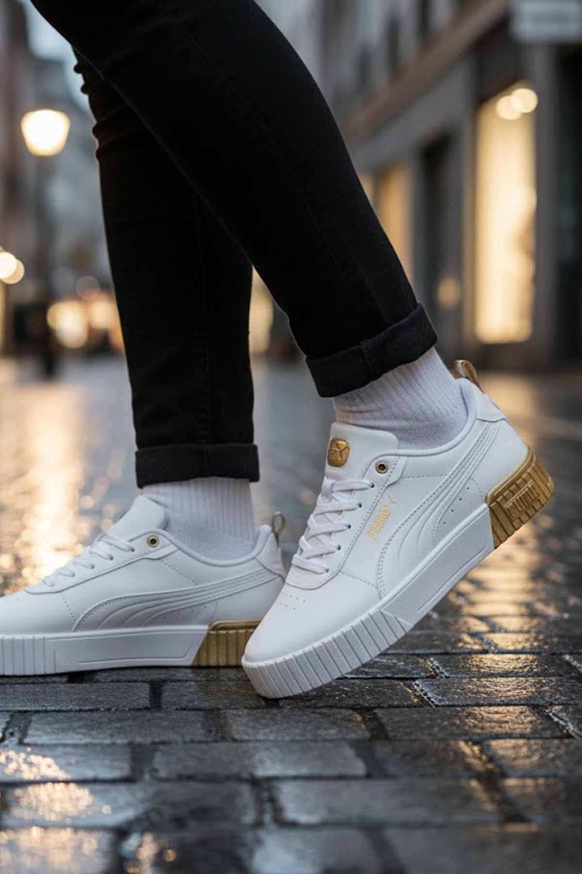 کفش های در حال اجرا دنباله Lite را گسترش دهید