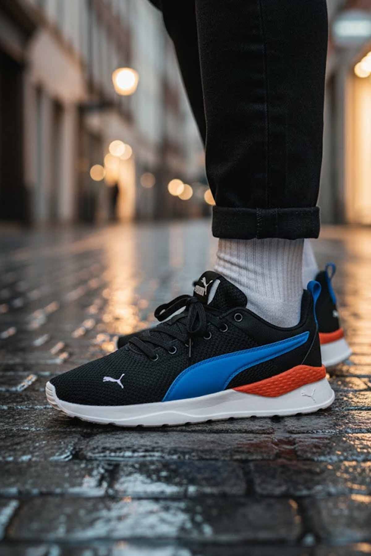 کفش های در حال اجرا دنباله Lite را گسترش دهید