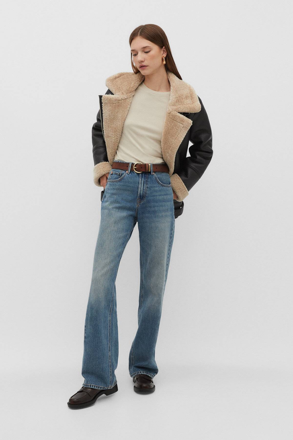 D92 عرض مستقیم