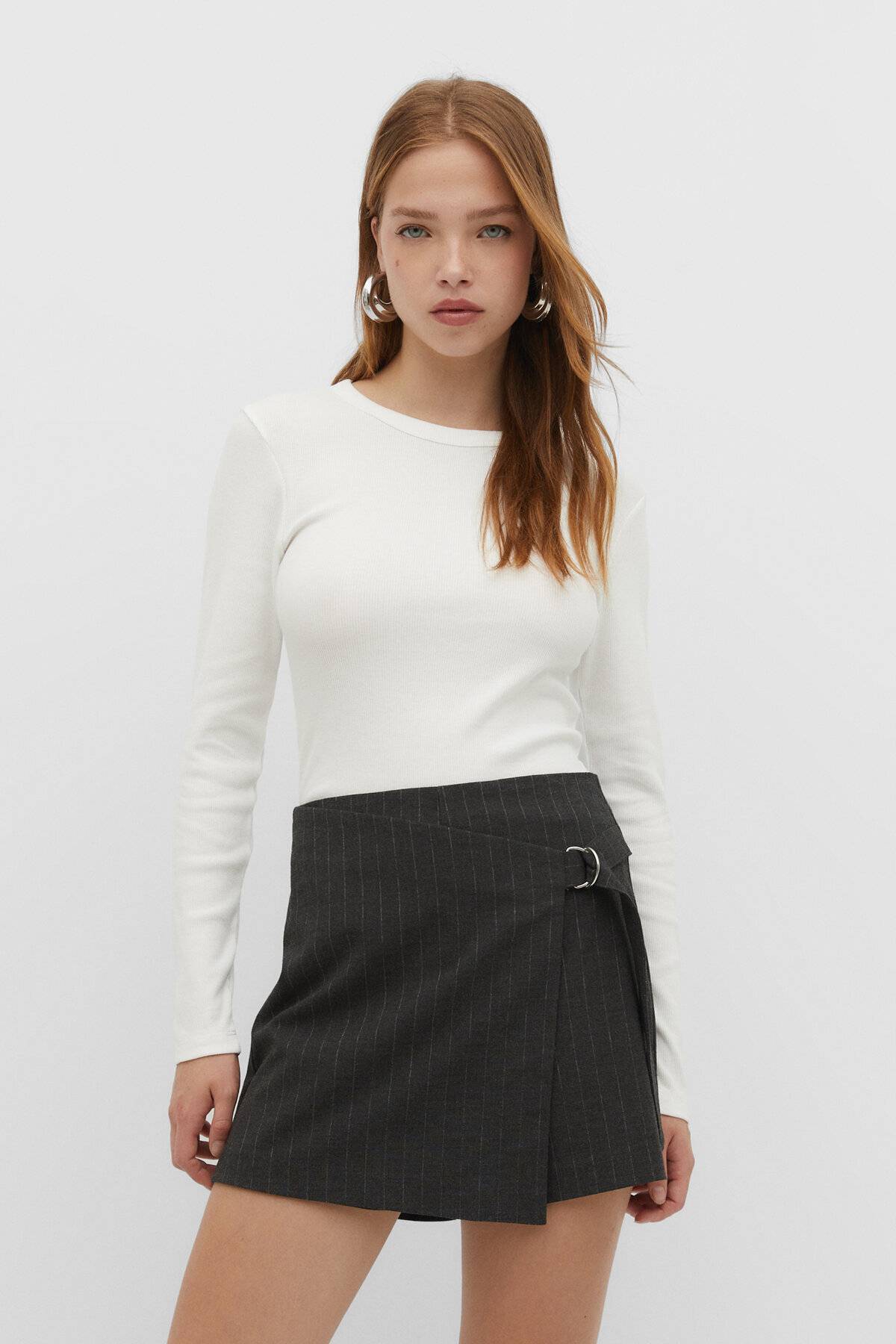 تیشرت آجدار آستین بلند