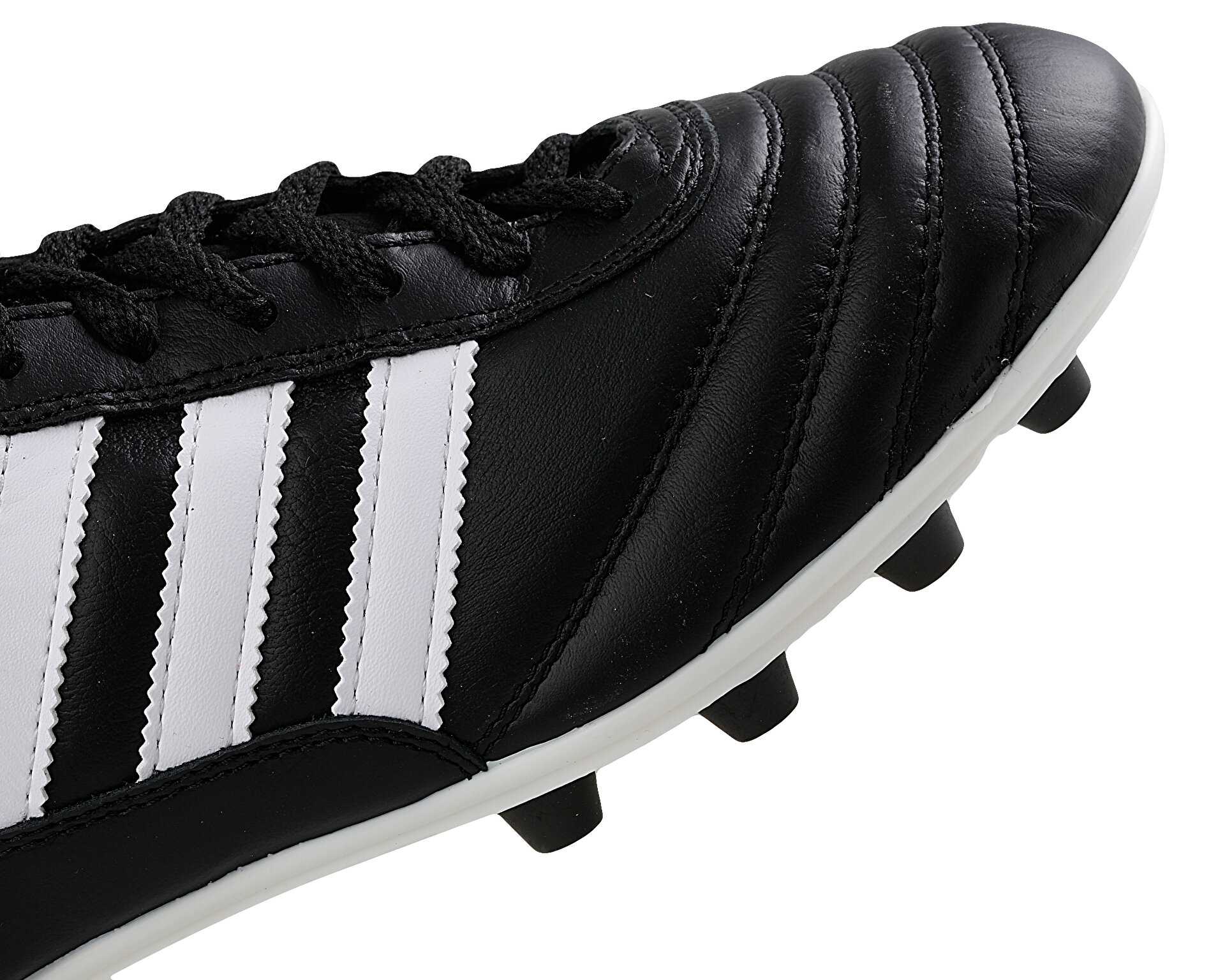 کفش فوتبال چمن Copa Mundial