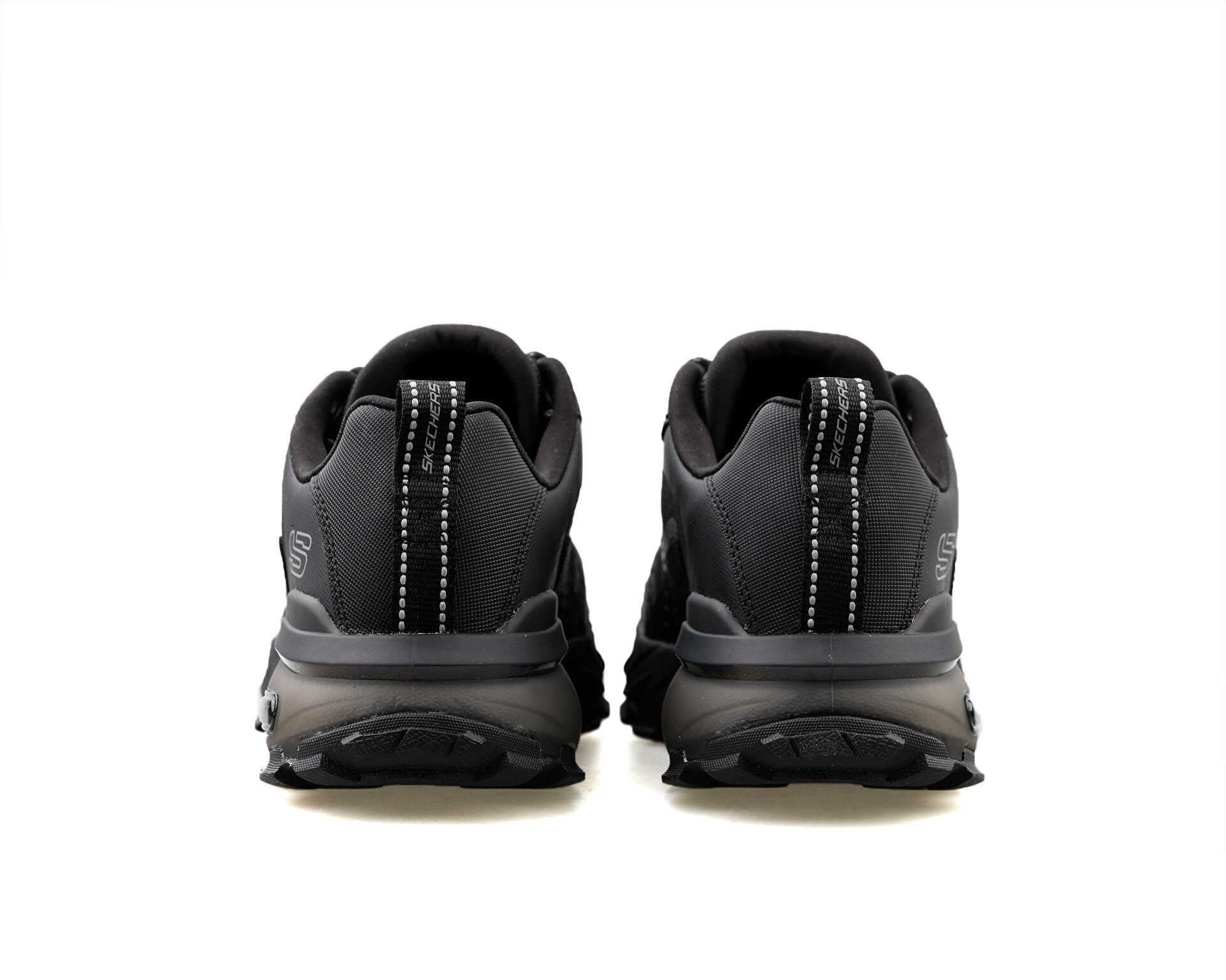 کفش های فضای باز Skechers Max Protect