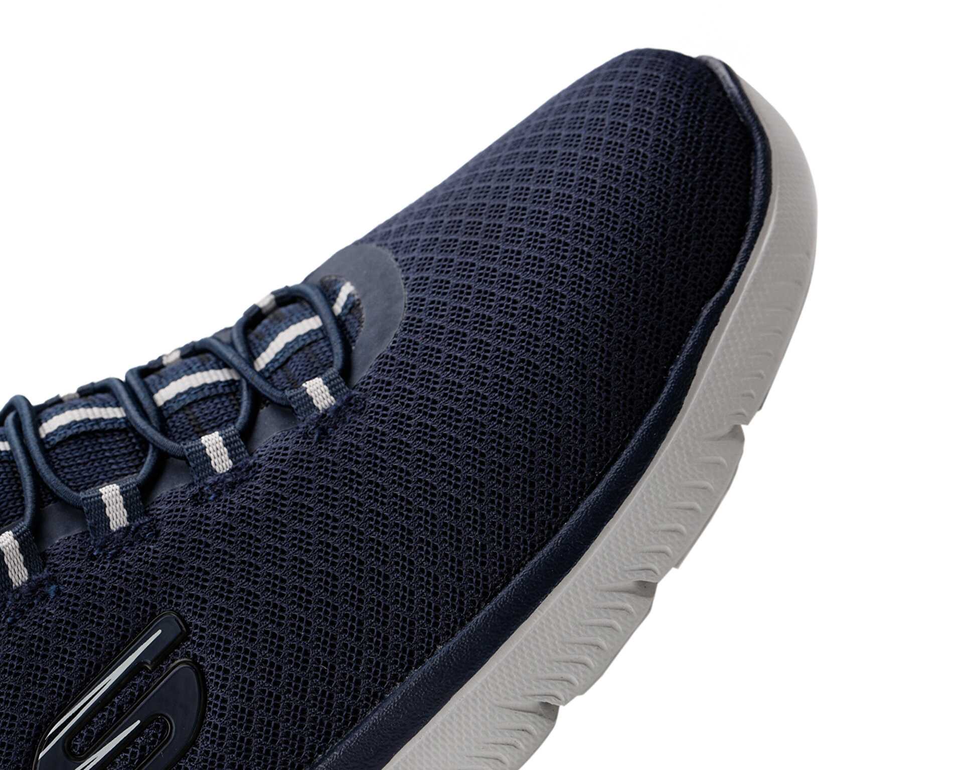 کفش های روزانه Summits