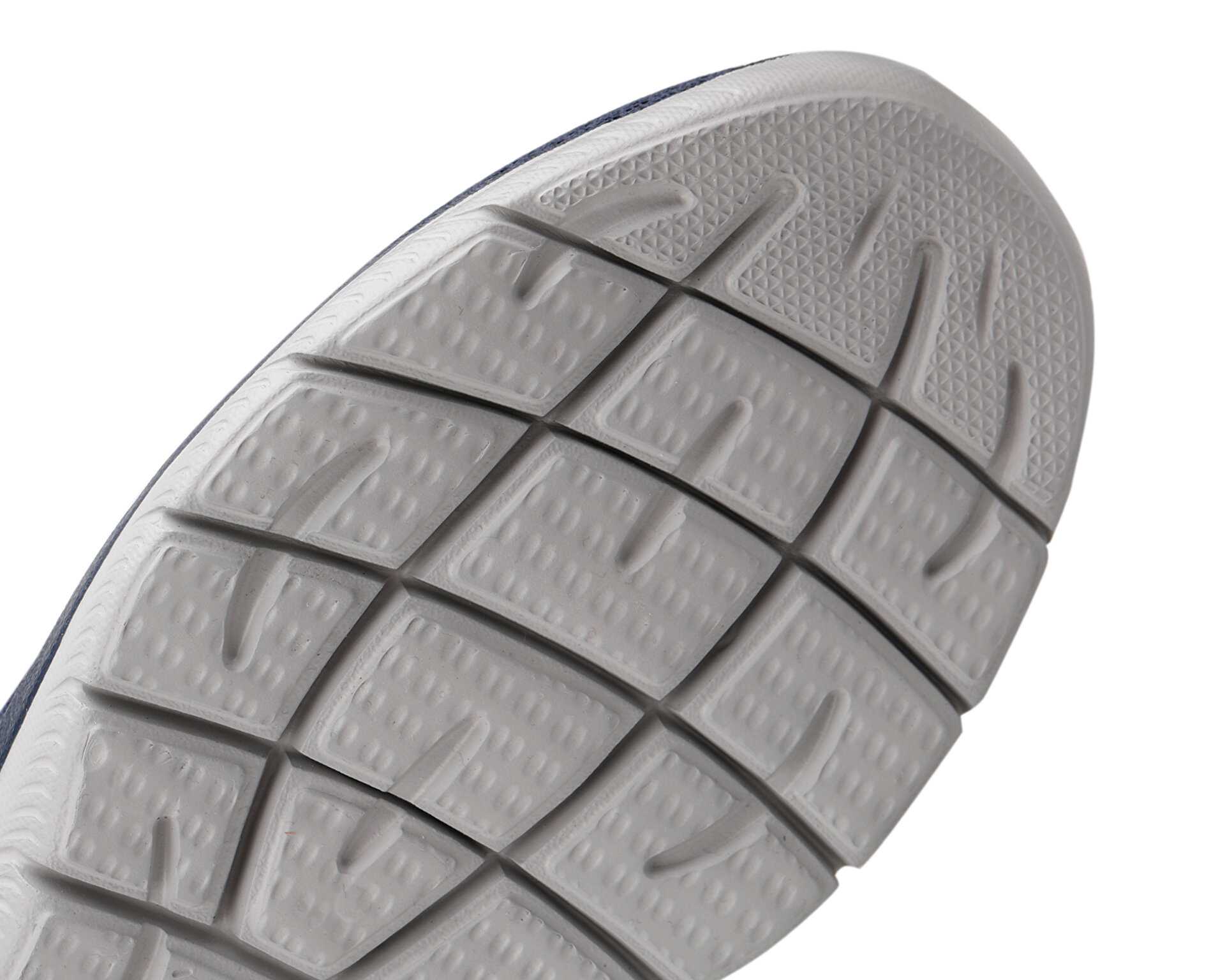 کفش های روزانه Summits