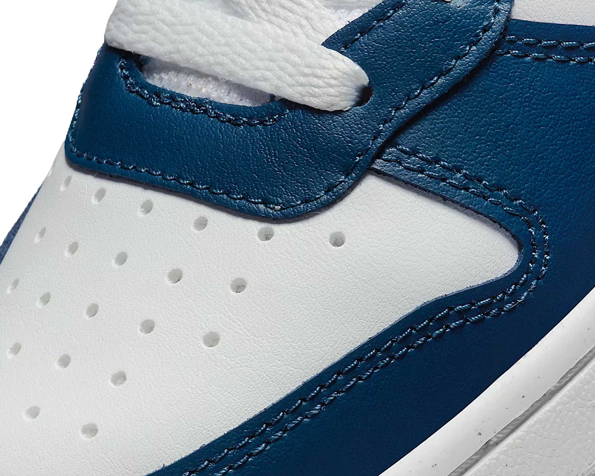 کفش های روزانه جوان Court Borough Low Recraft (Gs)