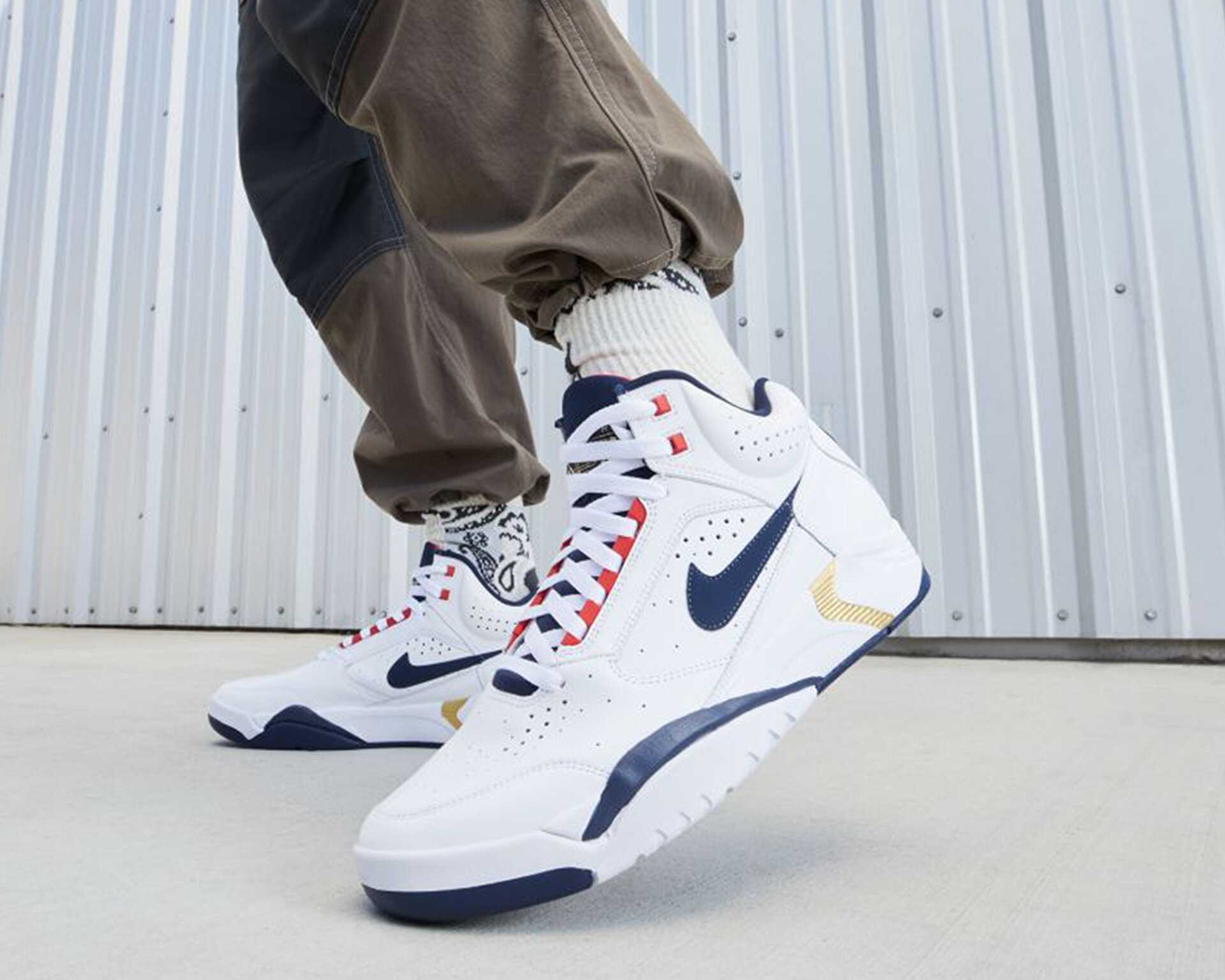 کفش های بسکتبال Air Flight Lite Mid