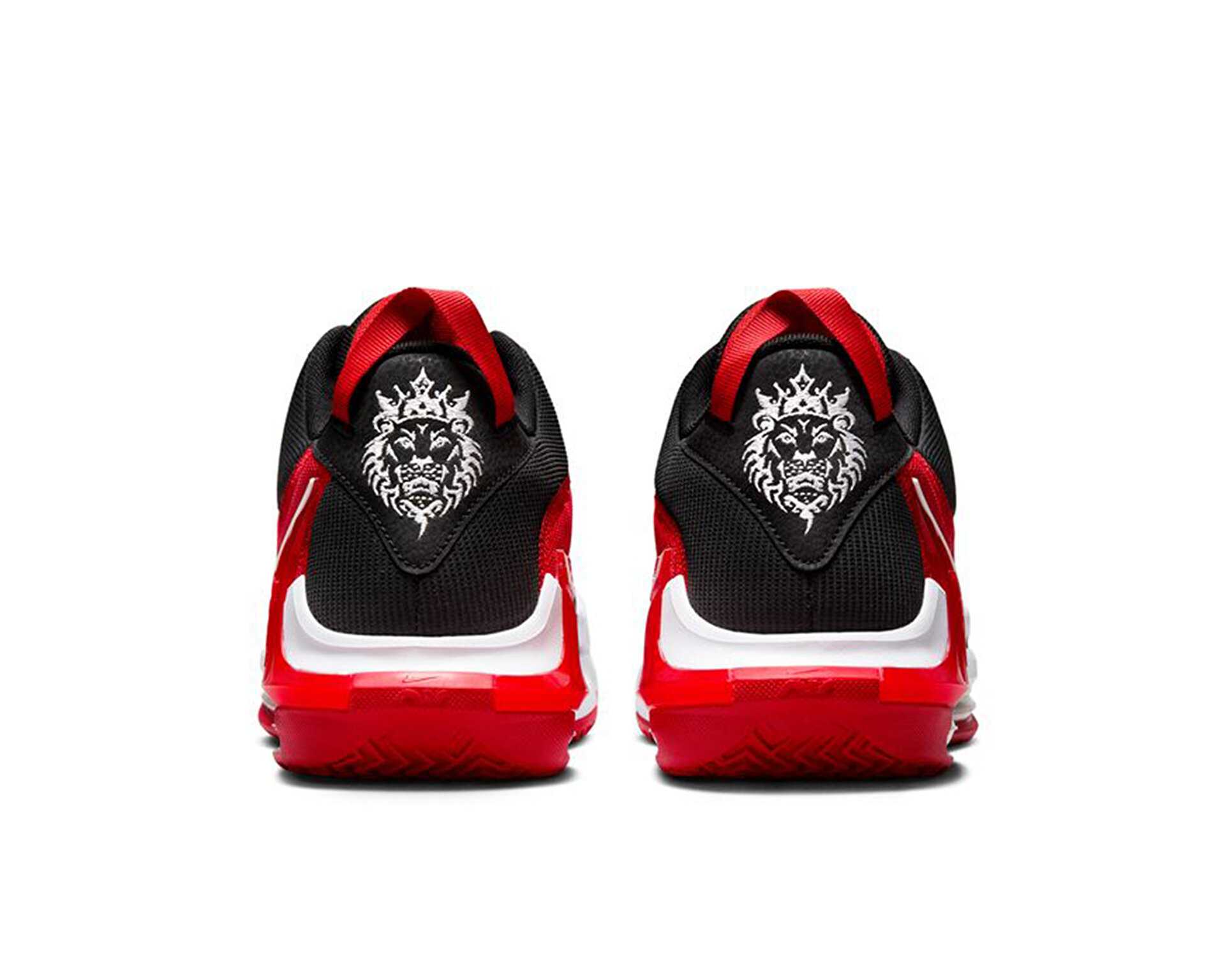 کفش های بسکتبال Lebron Witness 8