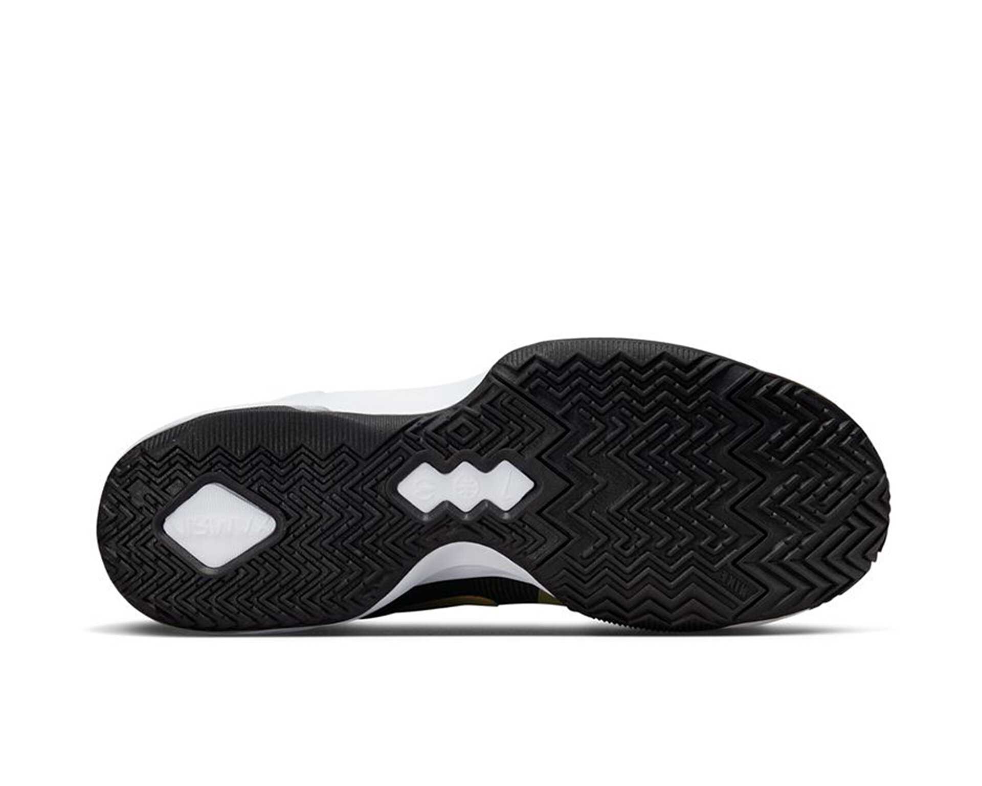 کفش های بسکتبال Air Max Impact 4