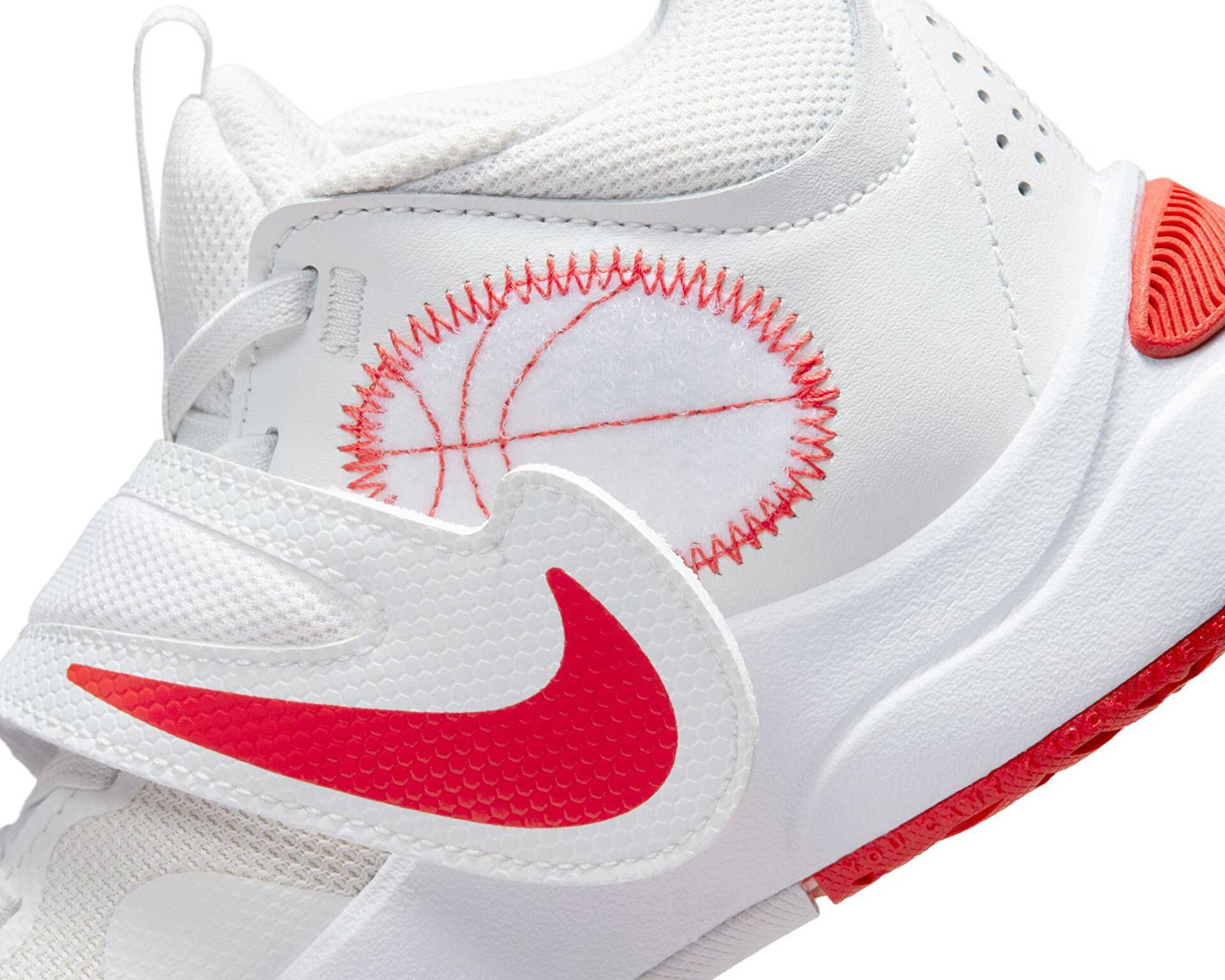 کفش بسکتبال بچه گانه Team Hustle D 11