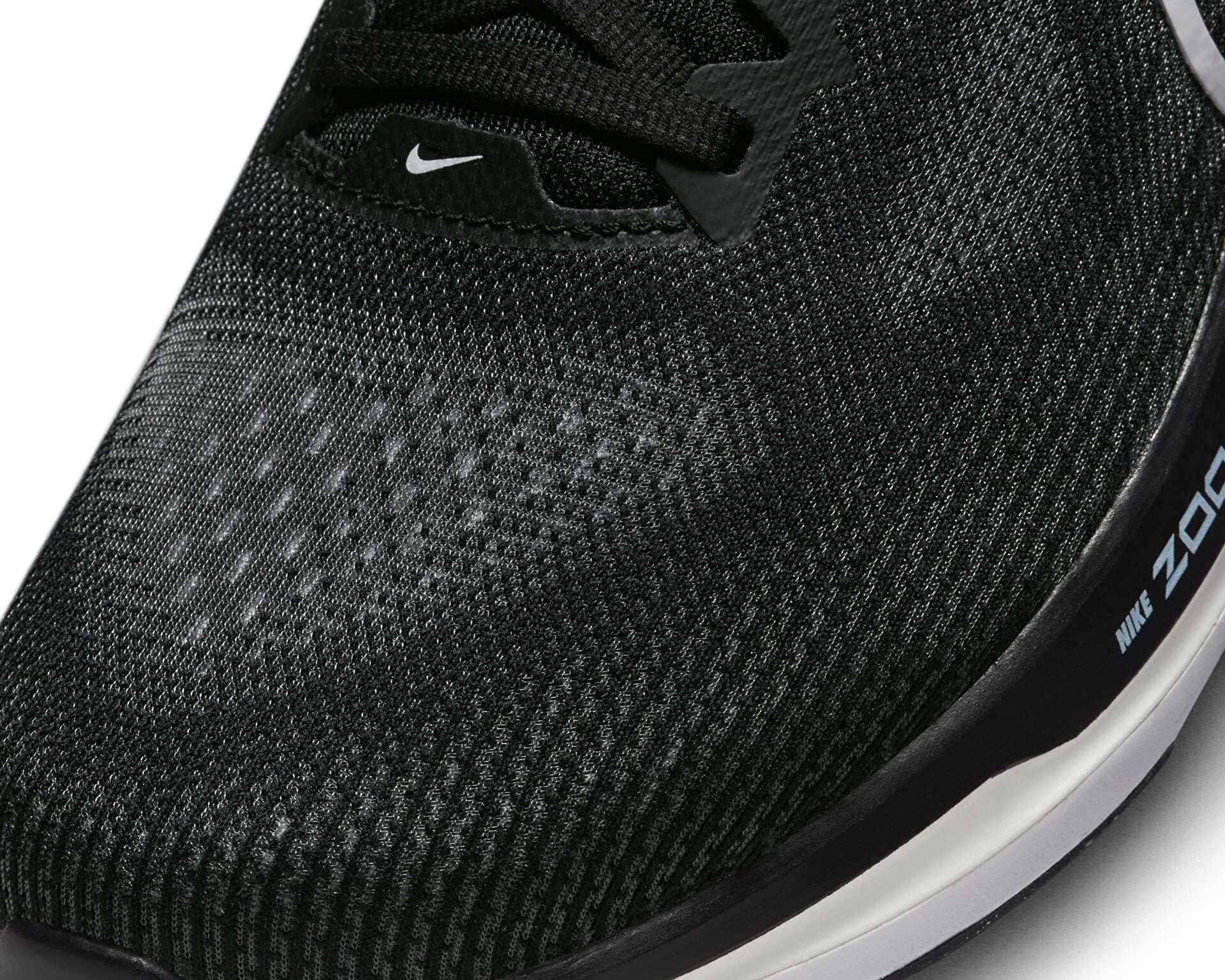 کفش دویدن Vomero 17