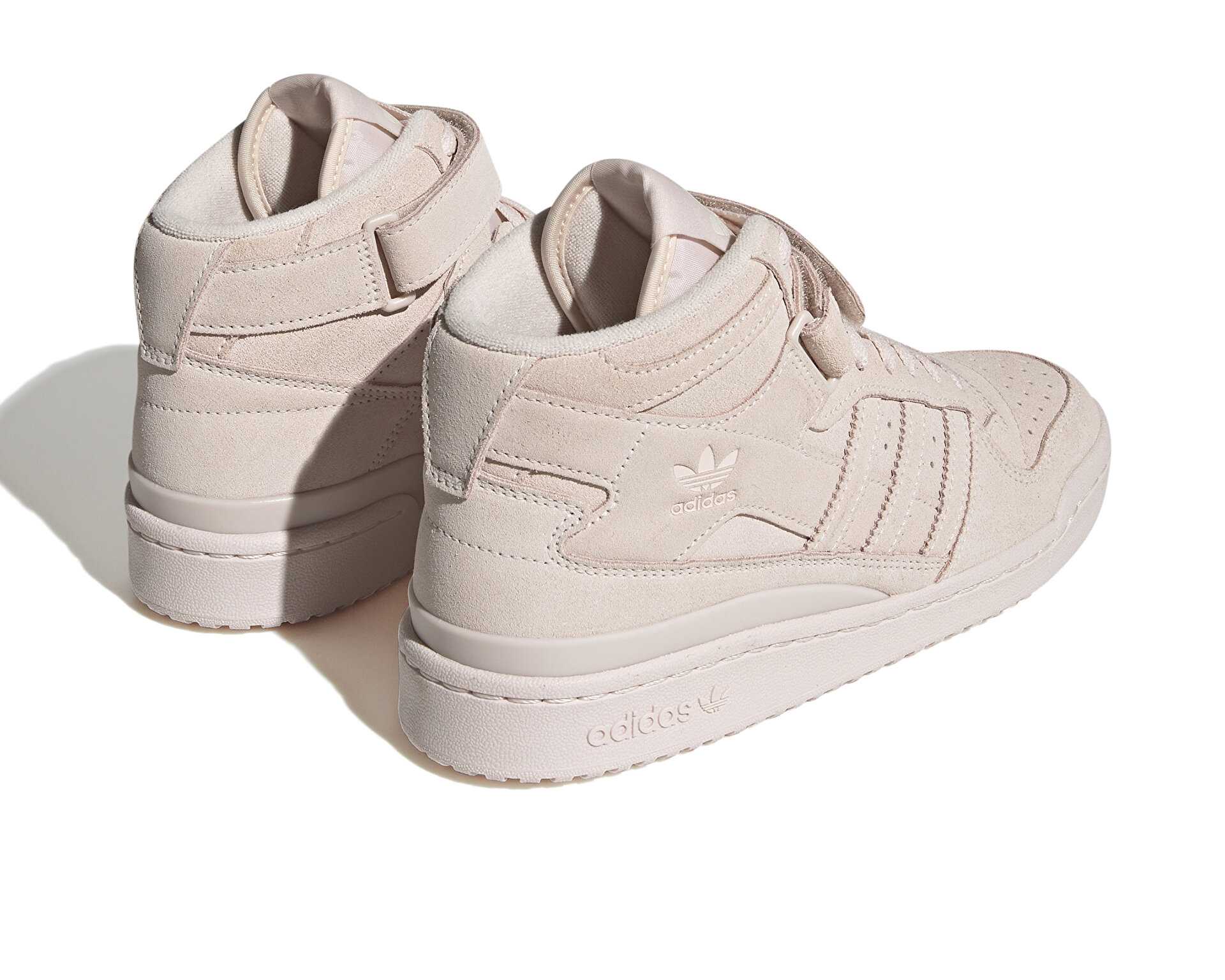 کفش های روزانه Forum Mid W