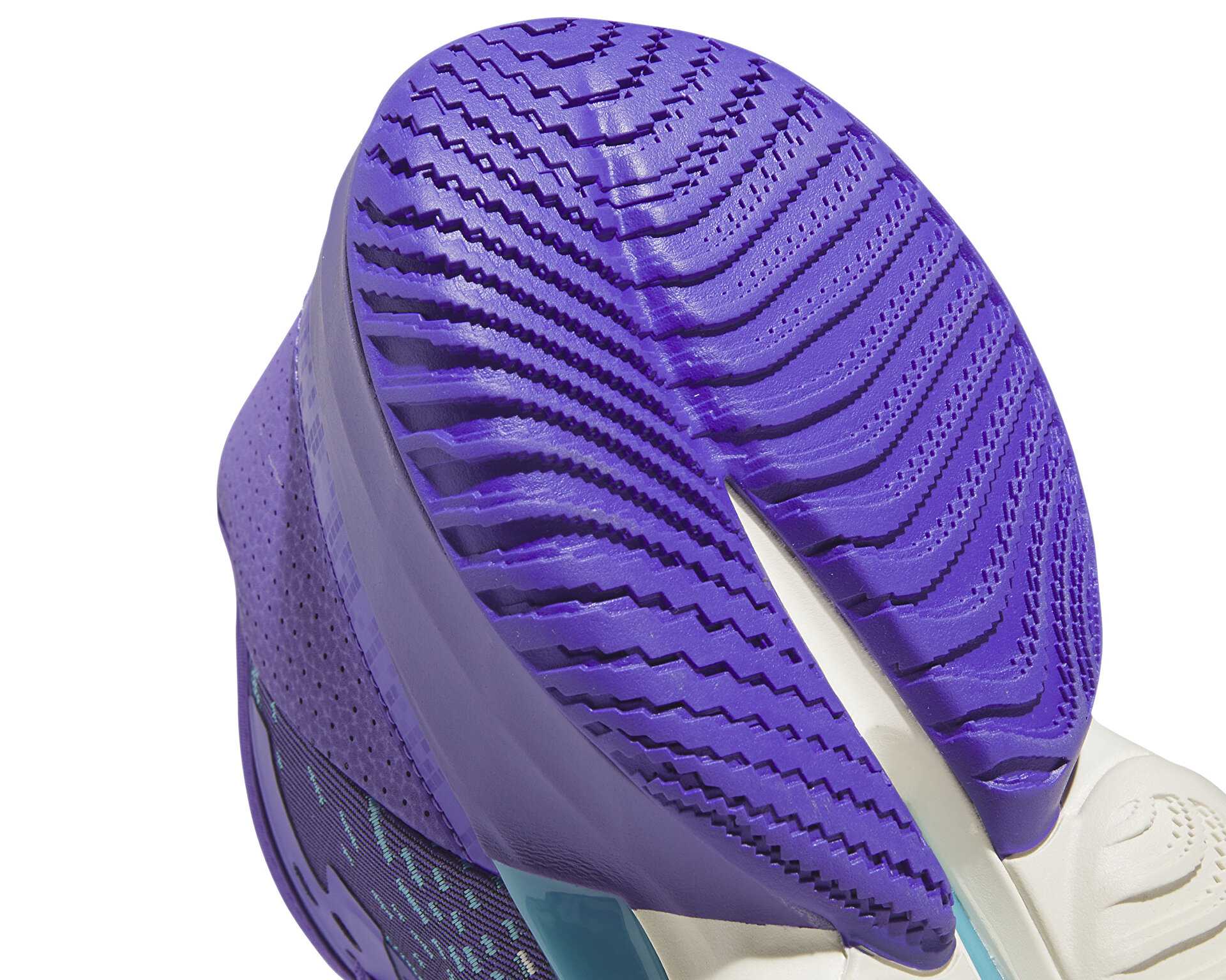 کفش های بسکتبال D.O.N. Issue 4