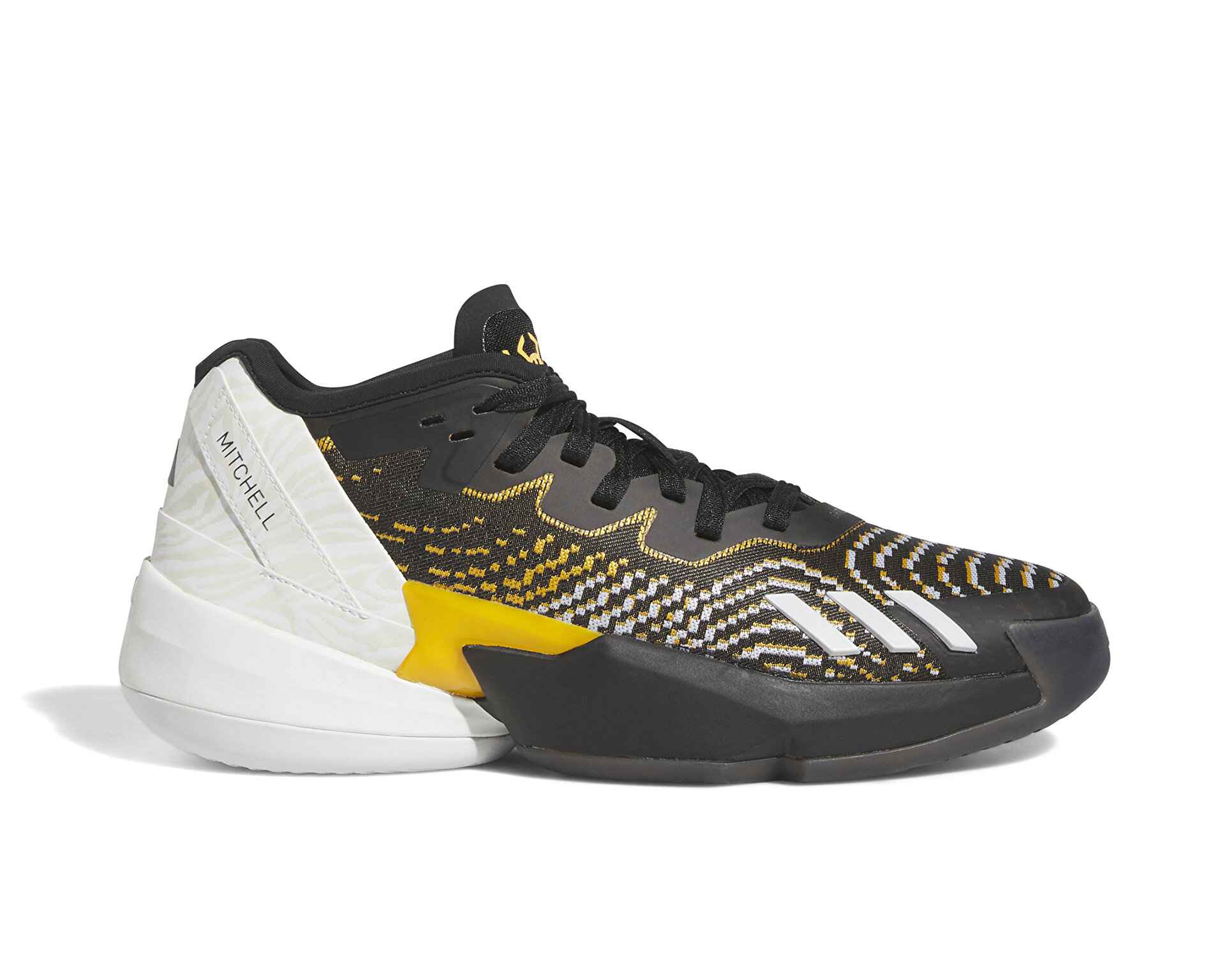 کفش های بسکتبال D.O.N. Issue 4