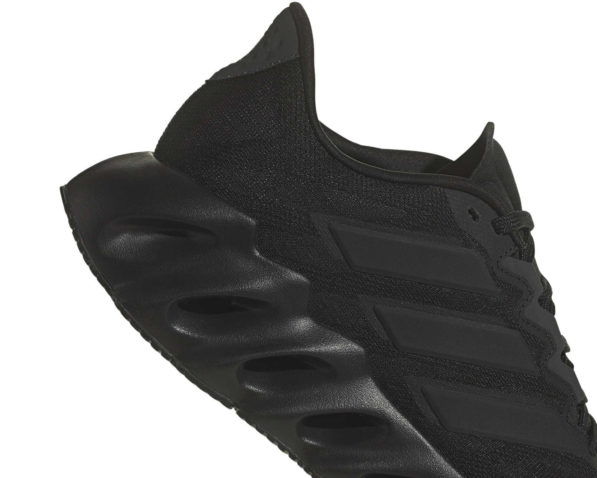 کفش دویدن Shift Fwd W