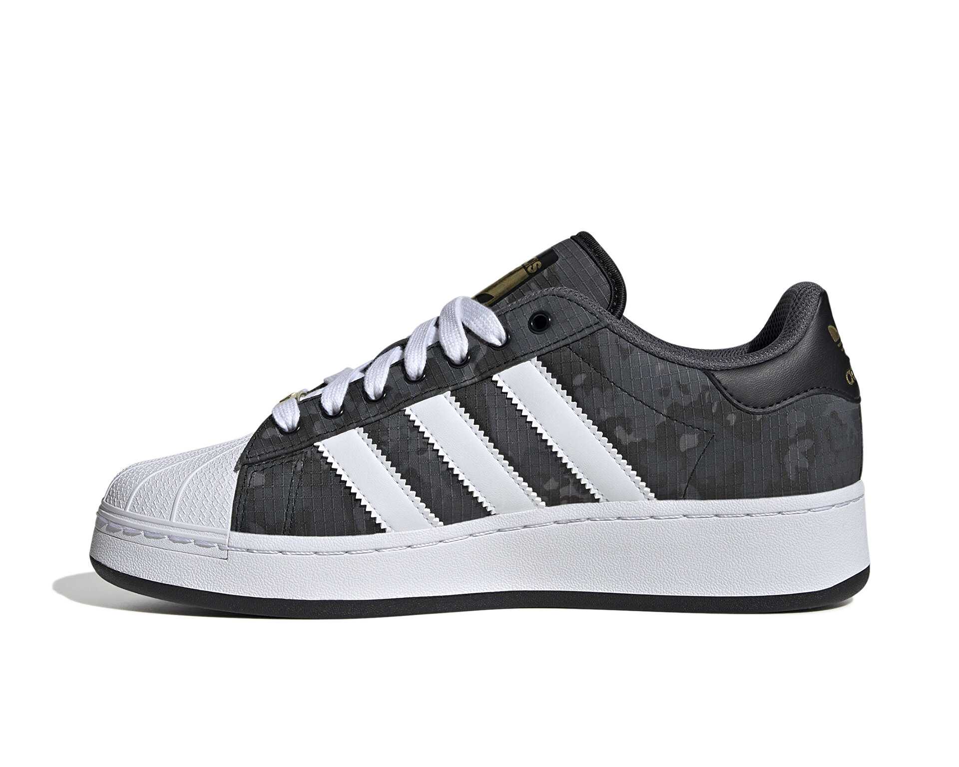 کفش های روزانه Superstar Millencon W