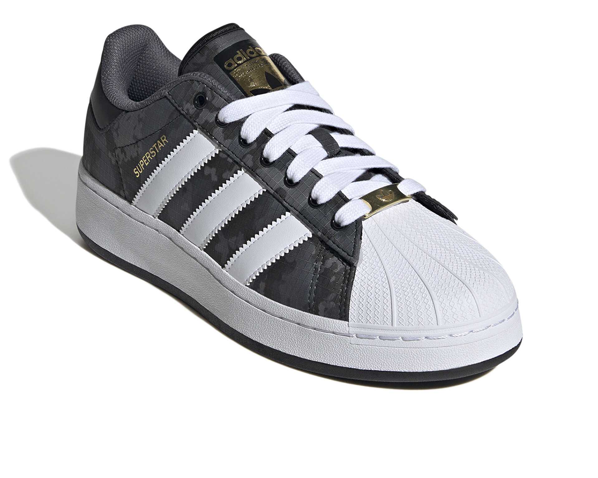 کفش های روزانه Superstar Millencon W