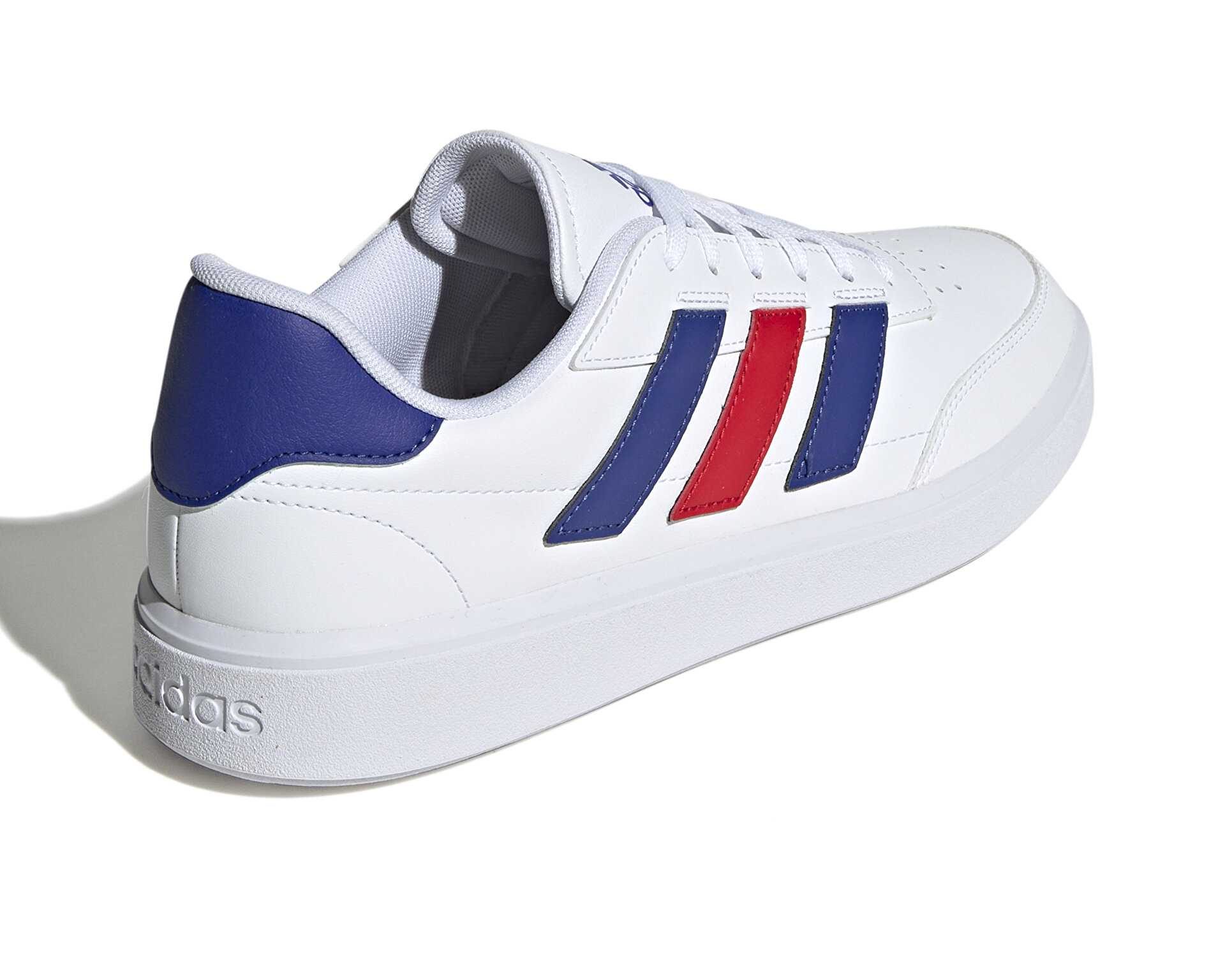 کفش های روزانه Adidas Courtblock