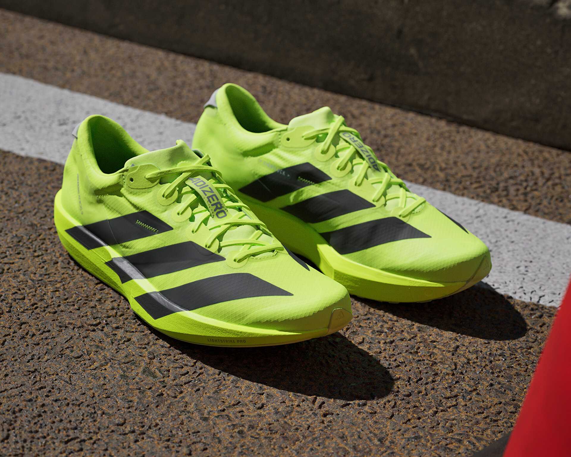 کفش دویدن Adidas Adizero Boston 12 M