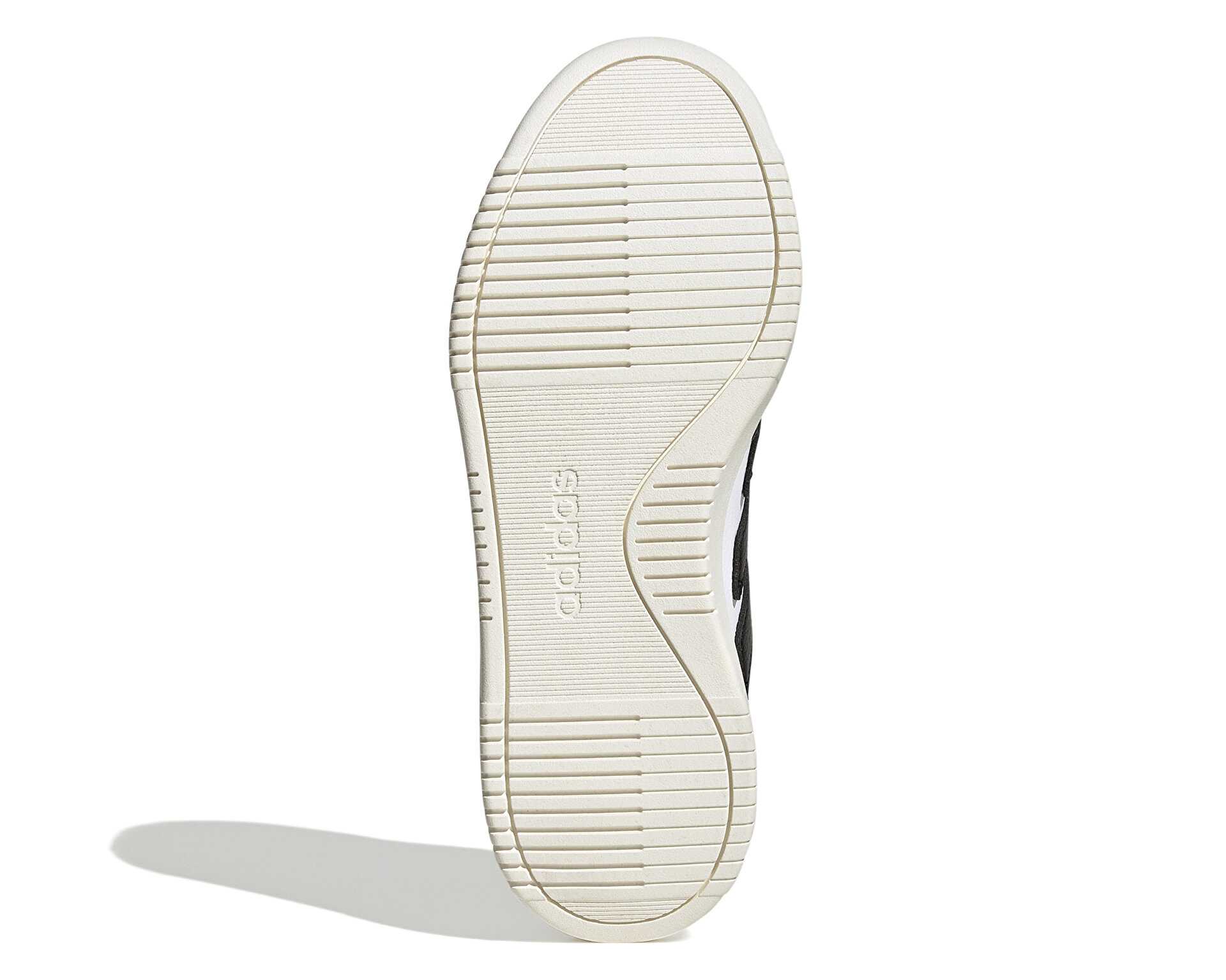 کفش های روزانه Adidas Courtblock