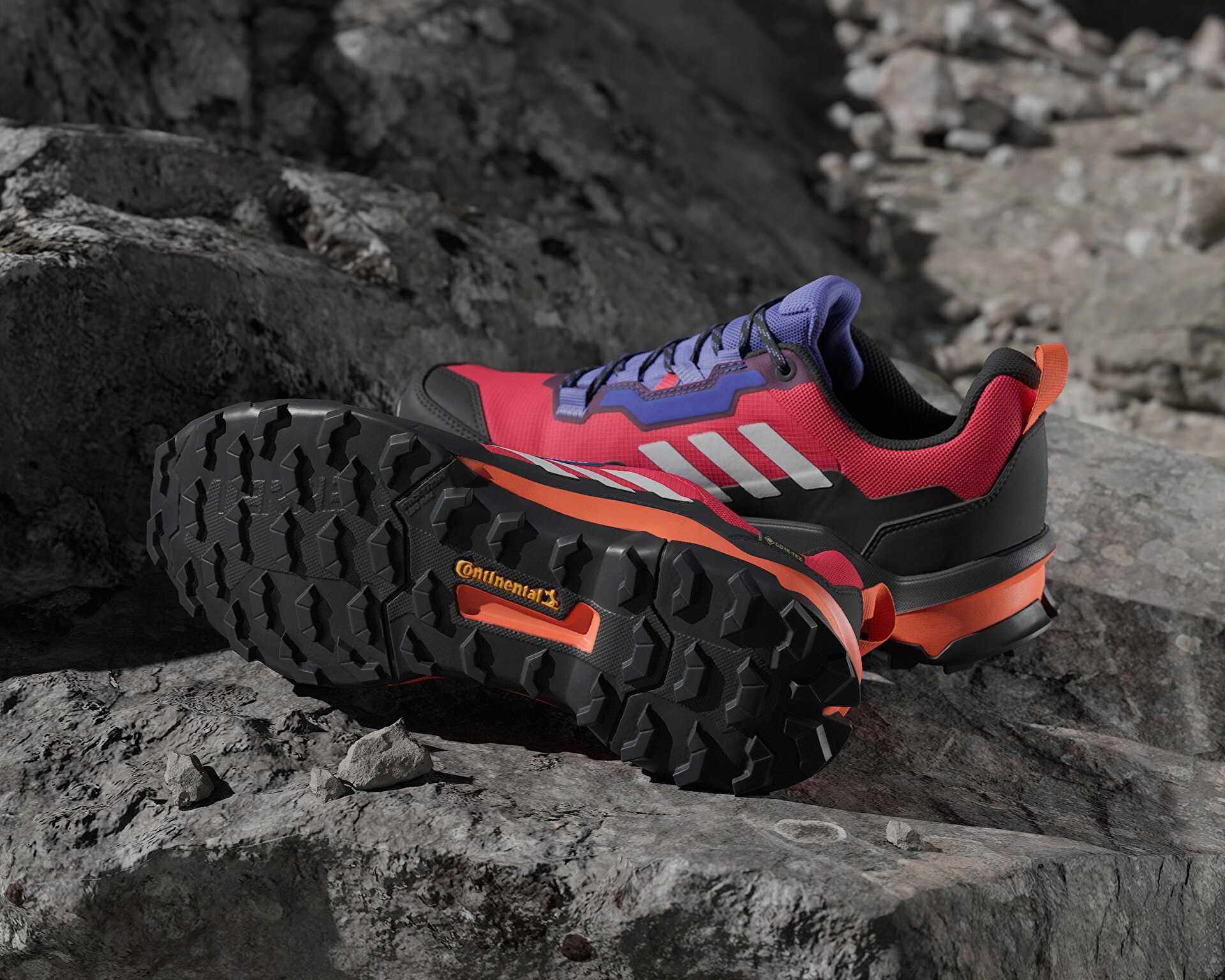 کفش های فضای باز Terrex Ax4 Gtx W